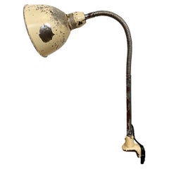 Industrielle Gooseneck-Tischlampe aus Instala in Beige, 1960er Jahre