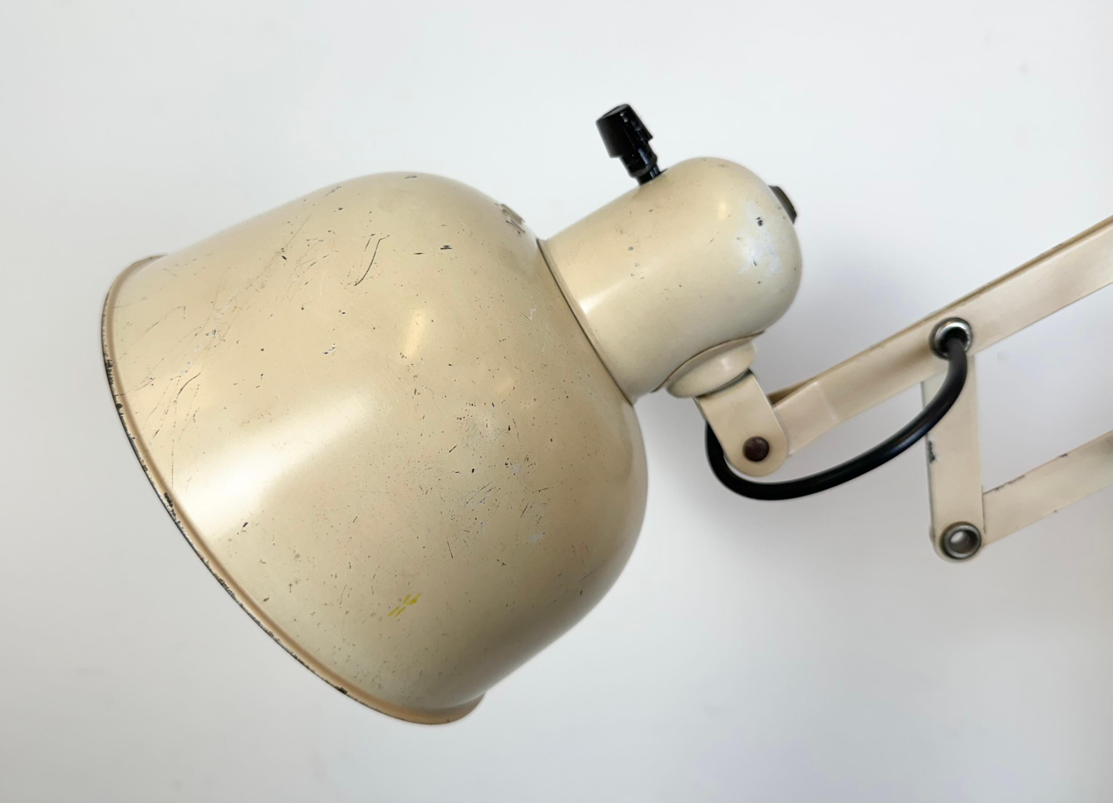 20th Century Beige Industrial Midcentury Scissor Wall Lamp from Wila Leuchten, 1960s For Sale