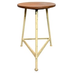 Taburete de taller industrial beige, años 60