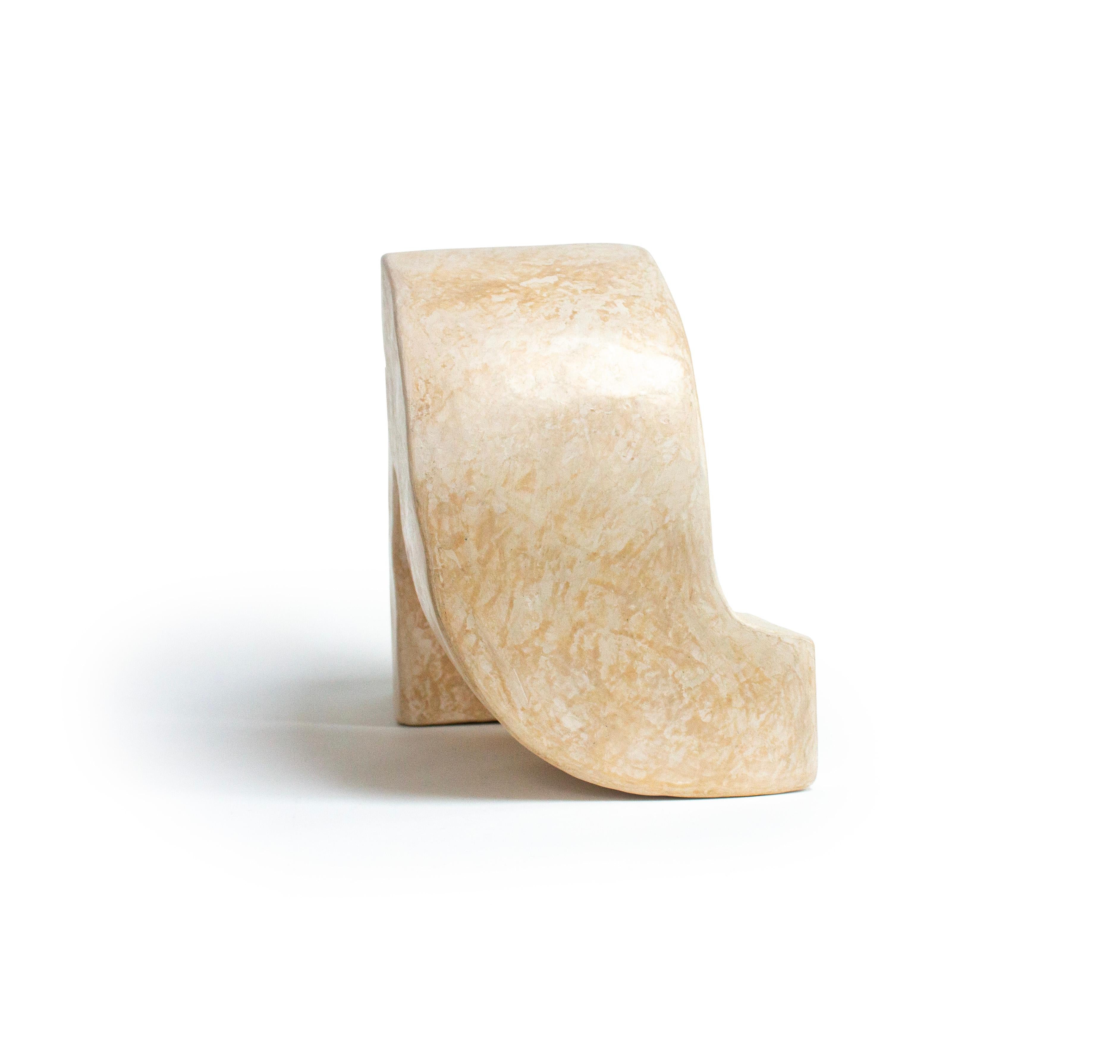 Altro Scultura artigianale Beige Inverse di Rachael Heritage in vendita