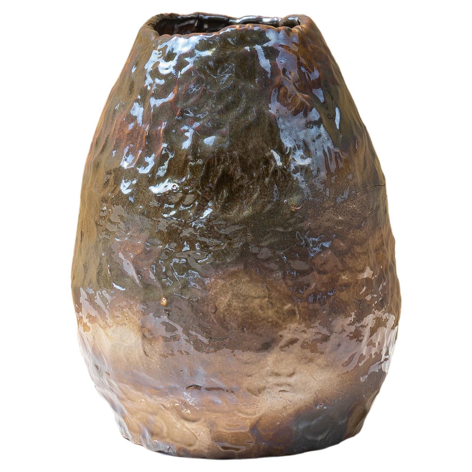 Beige Iridescent Vase by Daniele Giannetti For Sale