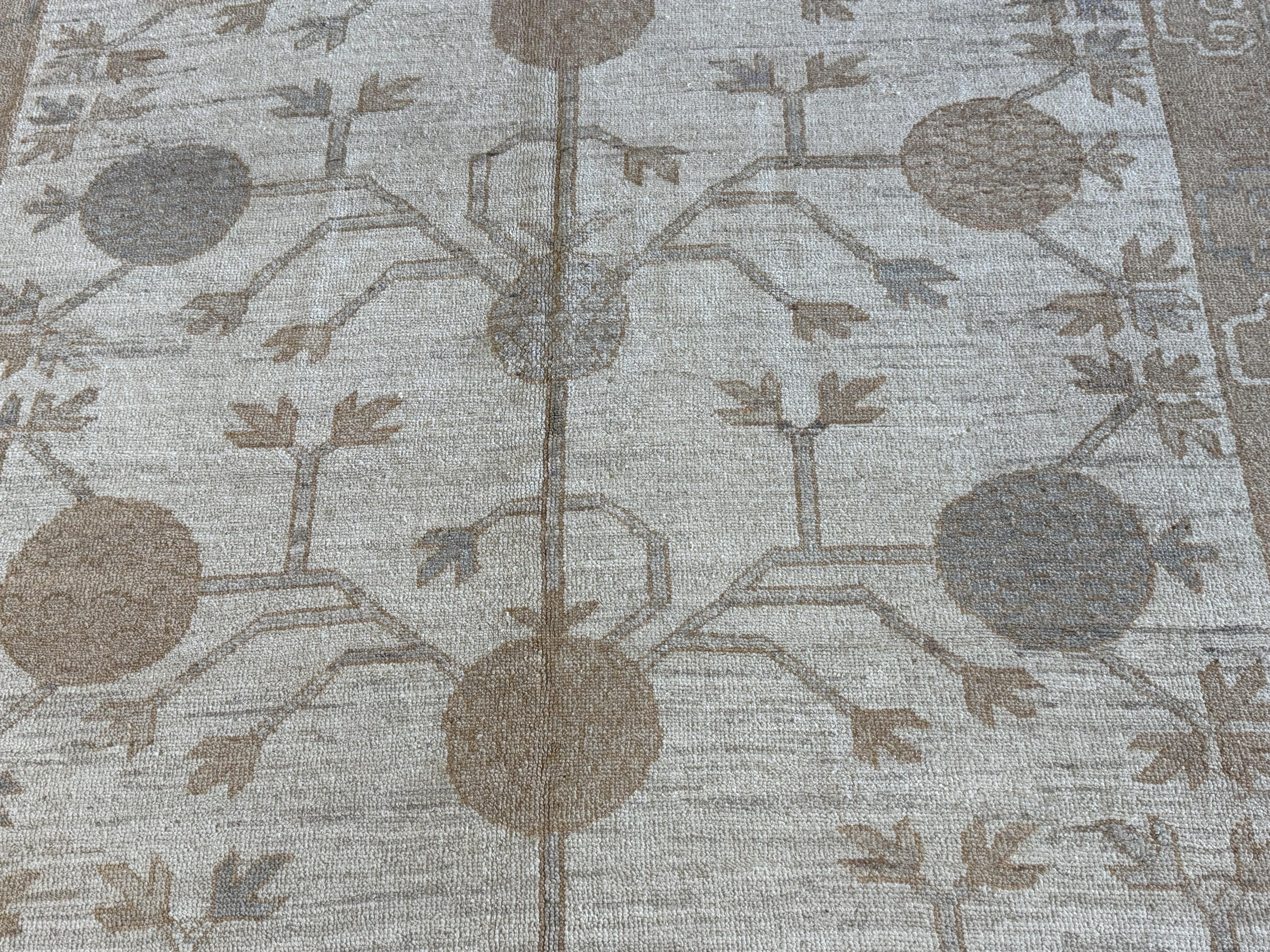 Beige Khotan All-Over Design Pakistani Area Rug In New Condition For Sale In West Hollywood, CA