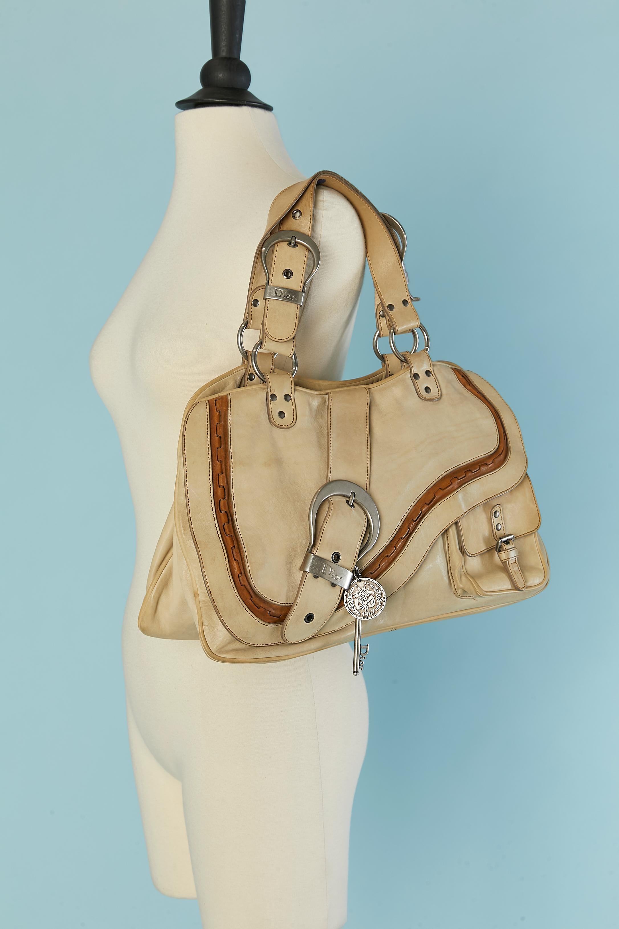 Sac à poignée Gaucho de Christian Dior par John Galliano 2006 1