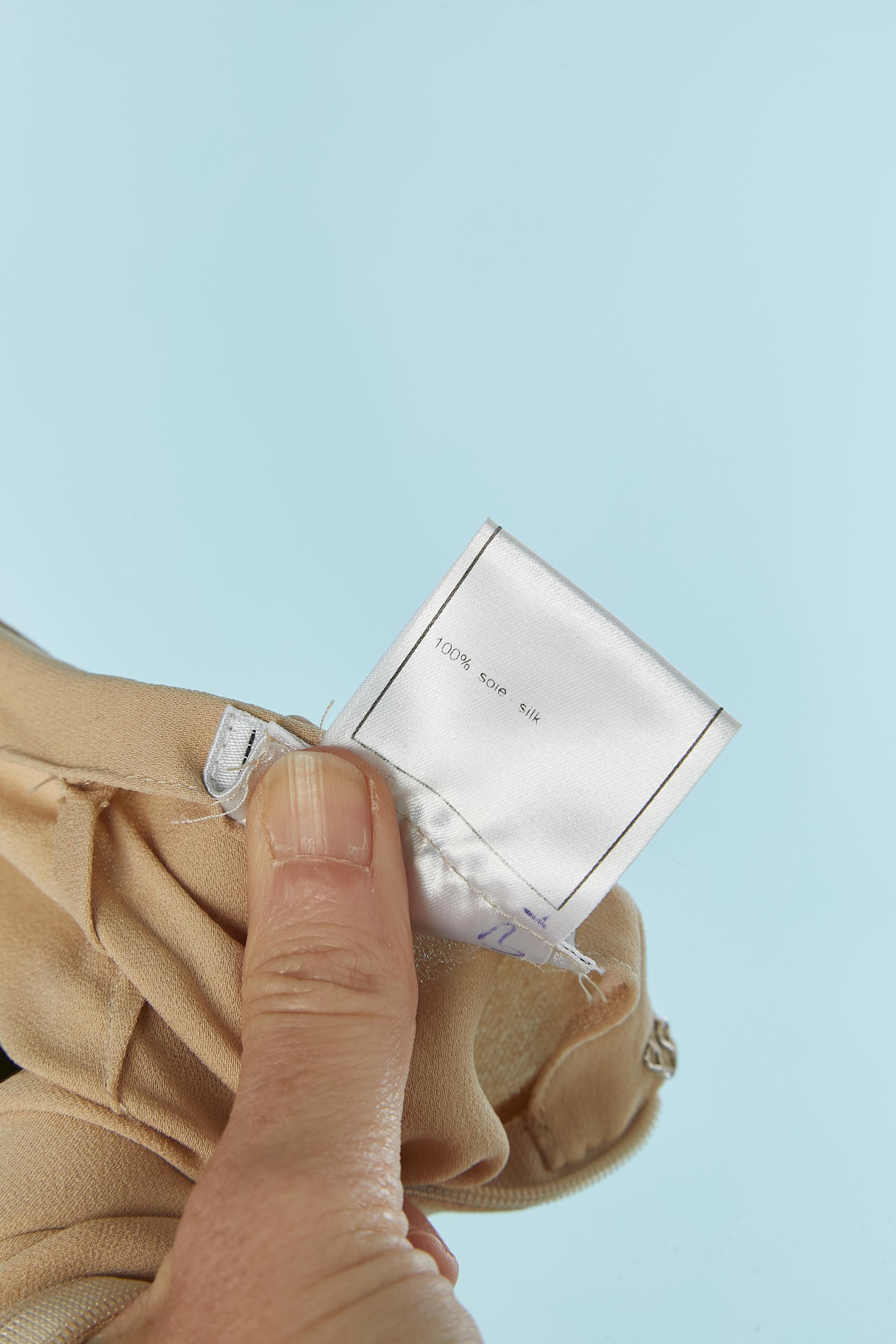 Beigefarbener langer Faltenrock CHANEL im Angebot 3