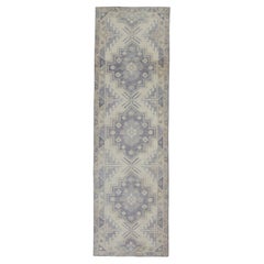 Tapis de couloir turc Oushak en laine tissé à la main beige et mauve, 4' X 13'3".