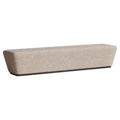 Banc à mémoire de forme beige par Plyus Design