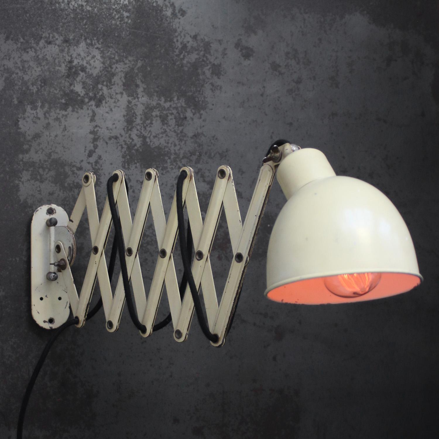 Hungarian Beige Metal Vintage Industrial Scissor Scone Wall Light For Sale