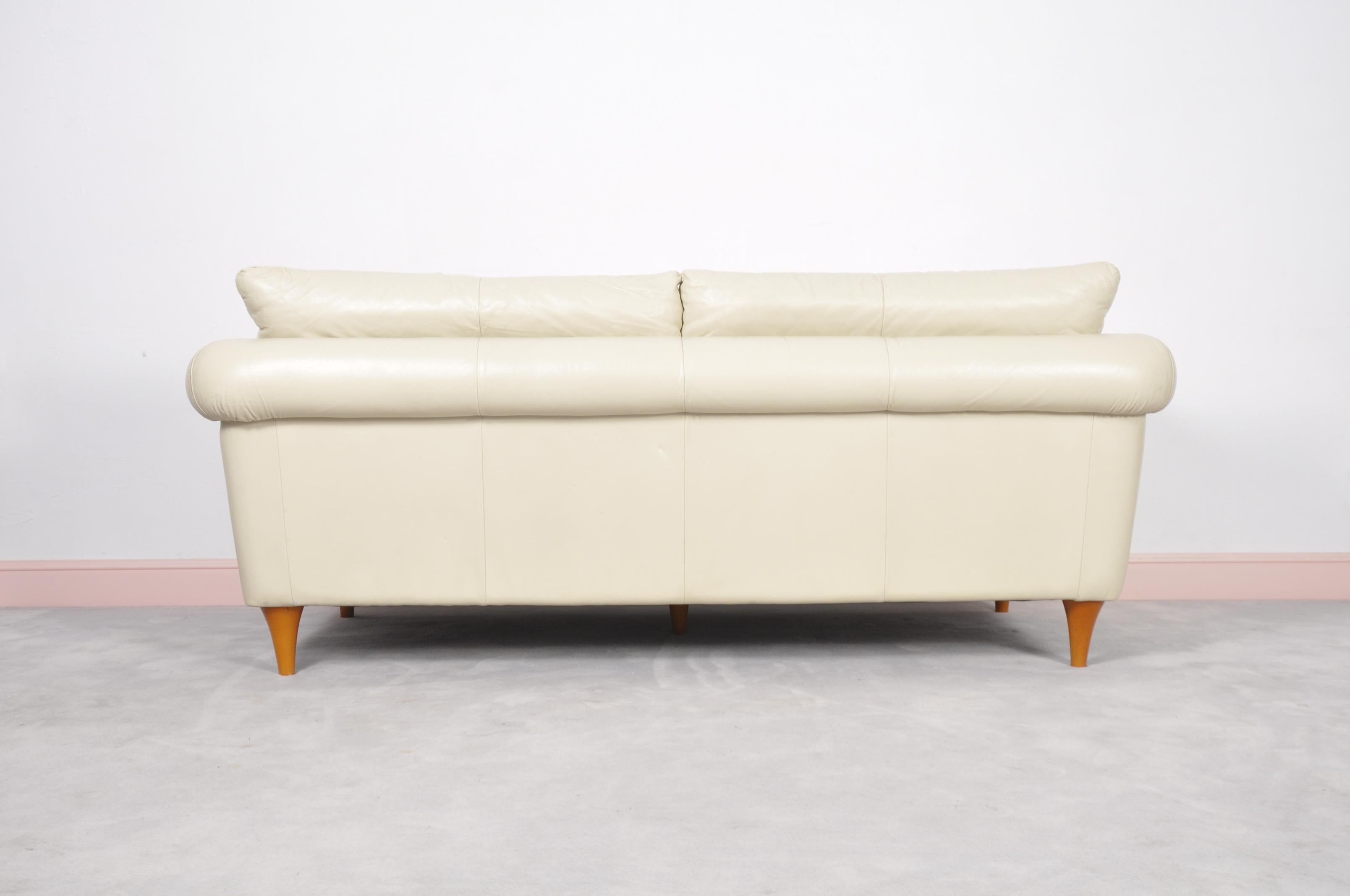 Beige Mid-Century Modern Italian Leather Sofa, 1970s 1