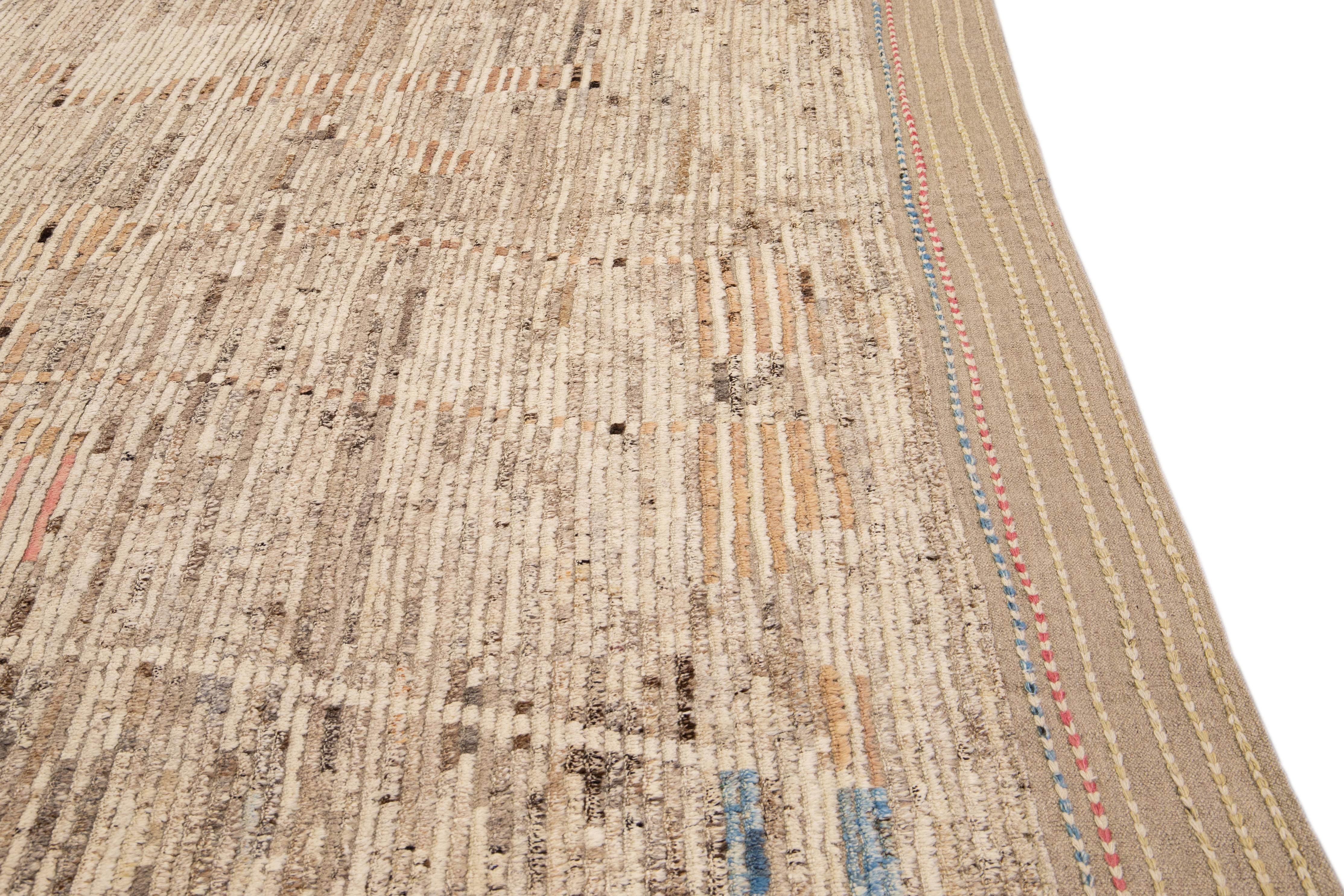 Beige Modern Boho Chic Moroccan Style Handmade Abstract Motif Wool Rug In New Condition For Sale In Norwalk, CT