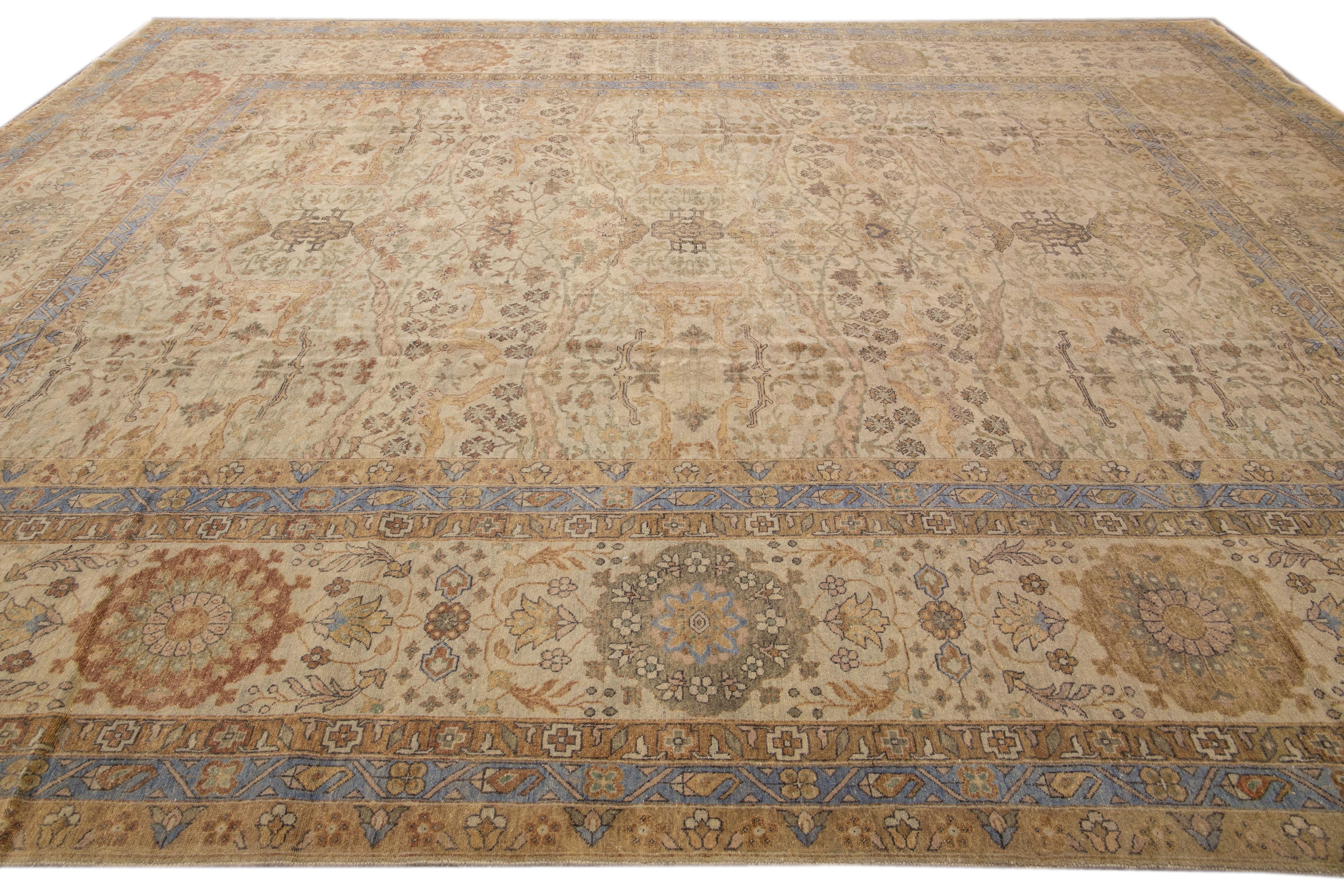 Beige Modern Indian Handmade Floral Designed Wool Rug In New Condition For Sale In Norwalk, CT