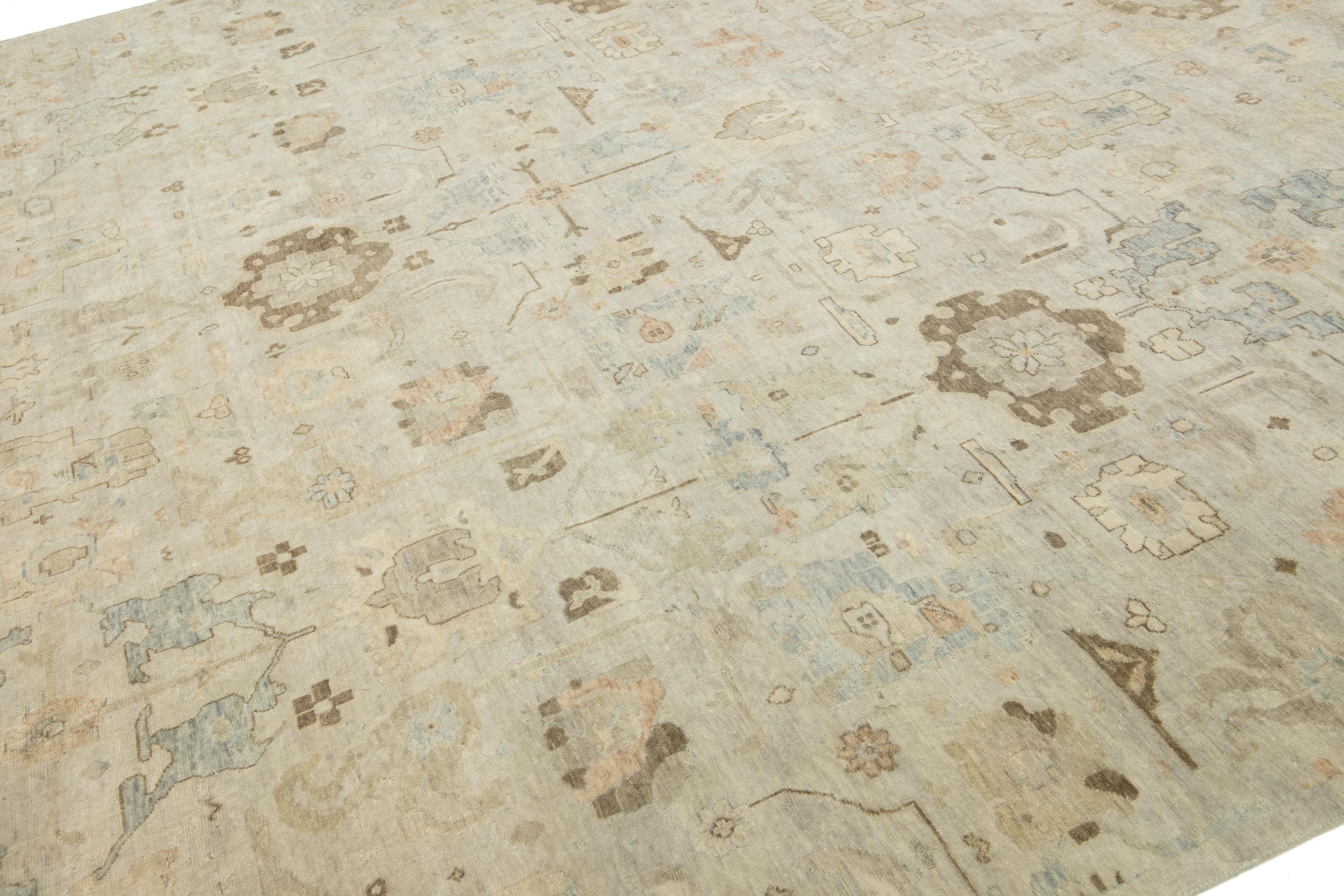 Beige Modern Indian Square Wool Rug With Floral Design In New Condition For Sale In Norwalk, CT