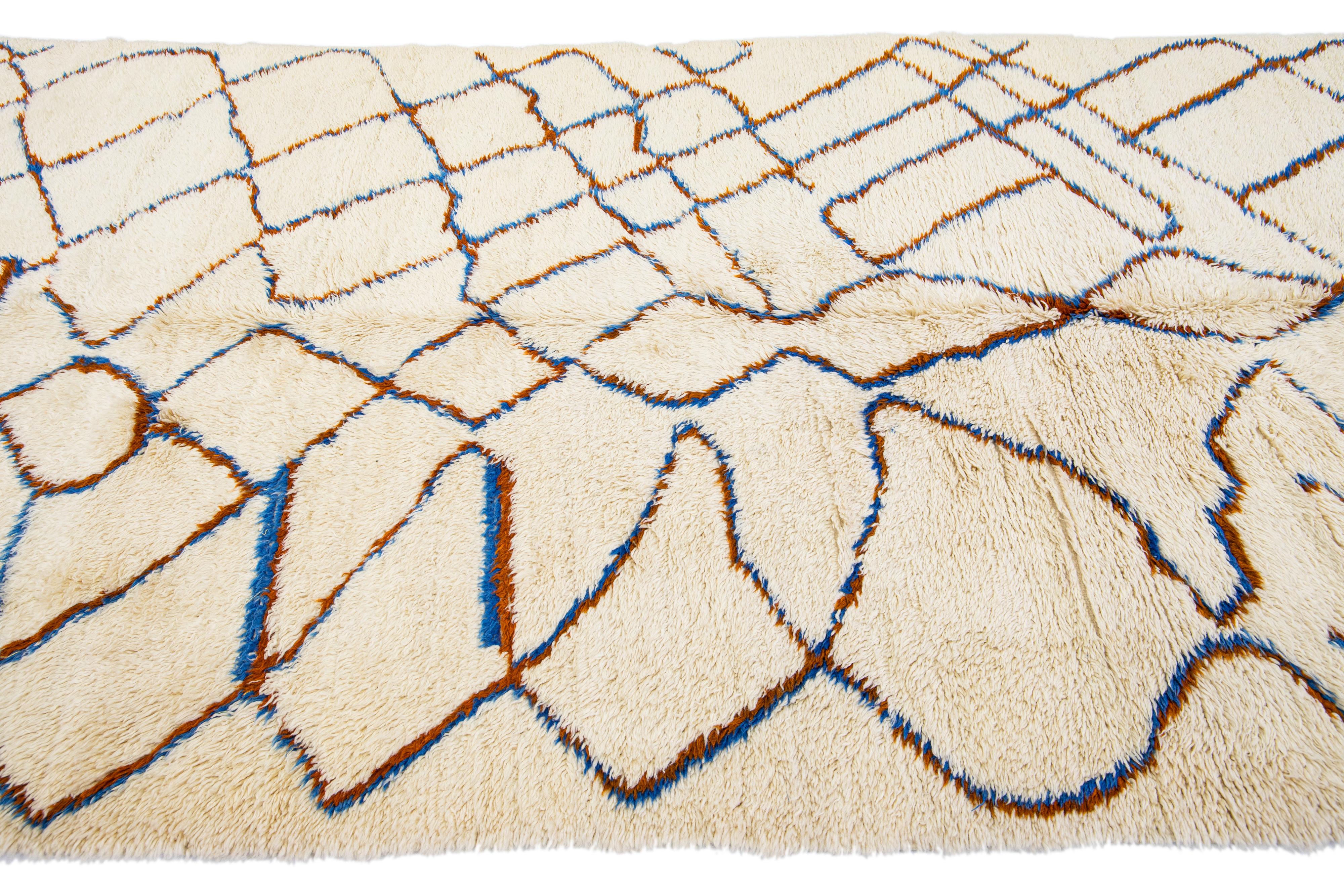 Contemporary Beige Modern Moroccan Handmade Tribal Wool Rug For Sale