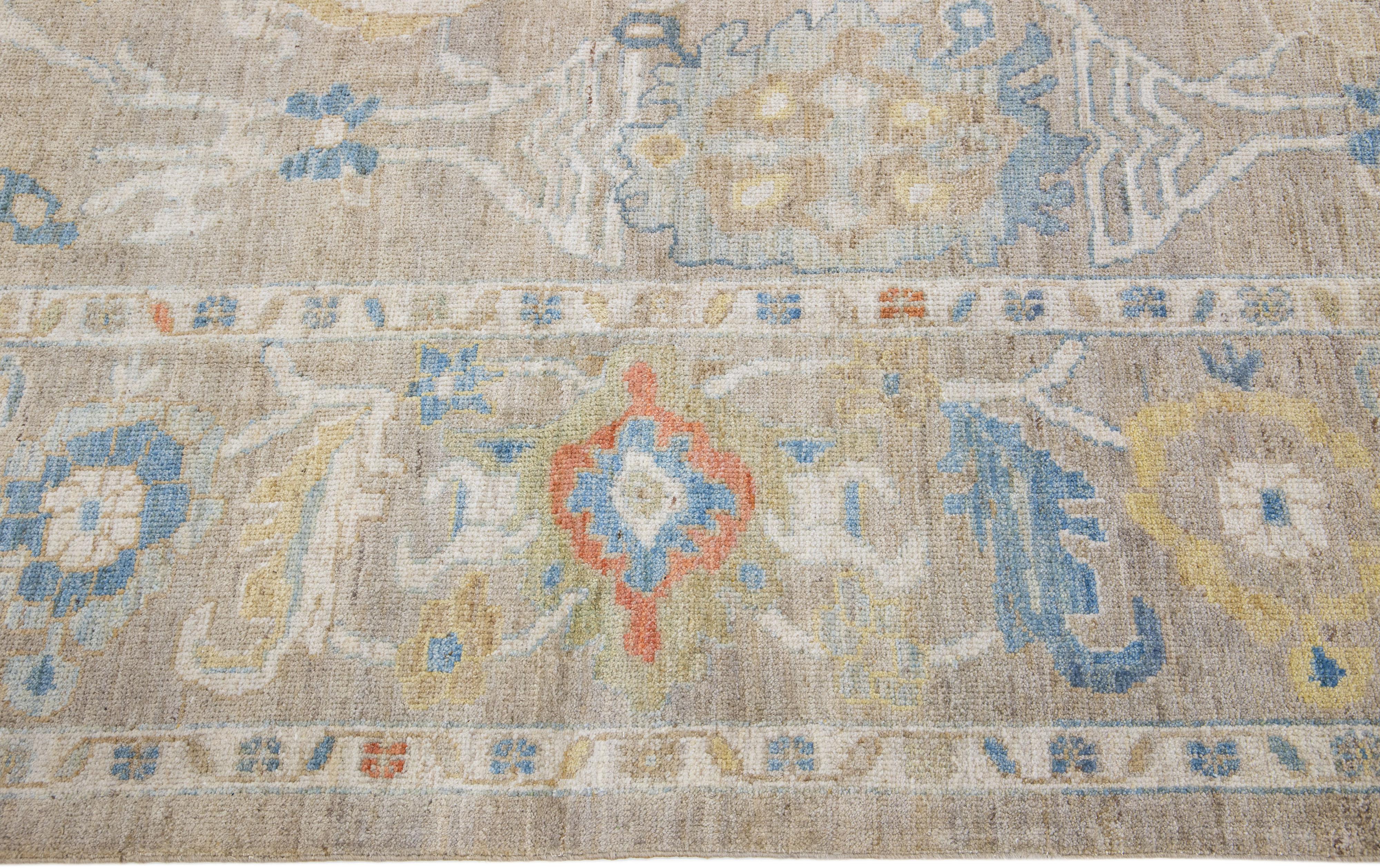 Contemporary Beige Modern Sultanabad Handmade Persian Wool Rug with Allover Pattern  For Sale
