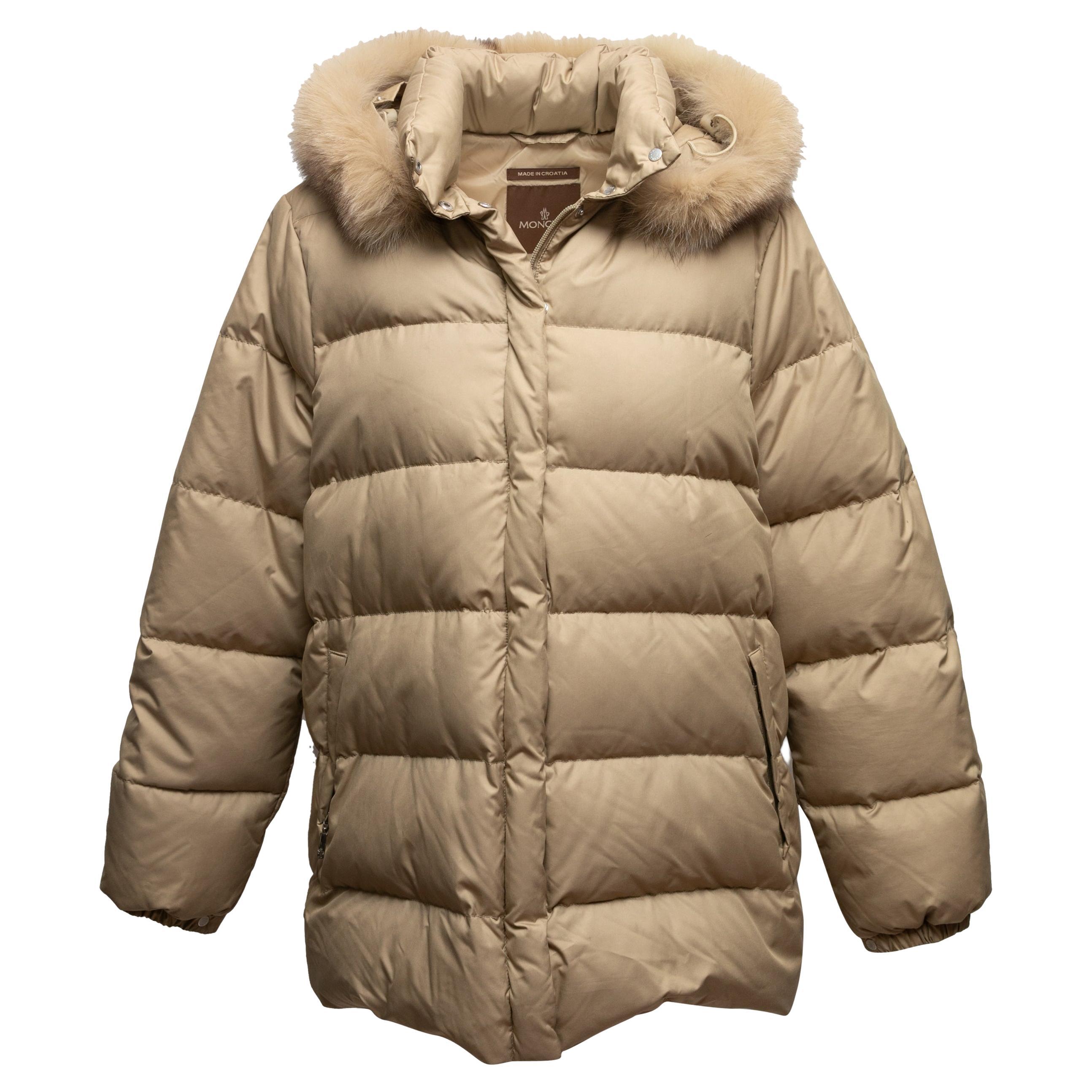 Moncler beige con pelliccia e cappuccio, cappotto in piuma d'oca Designer Taglia 3