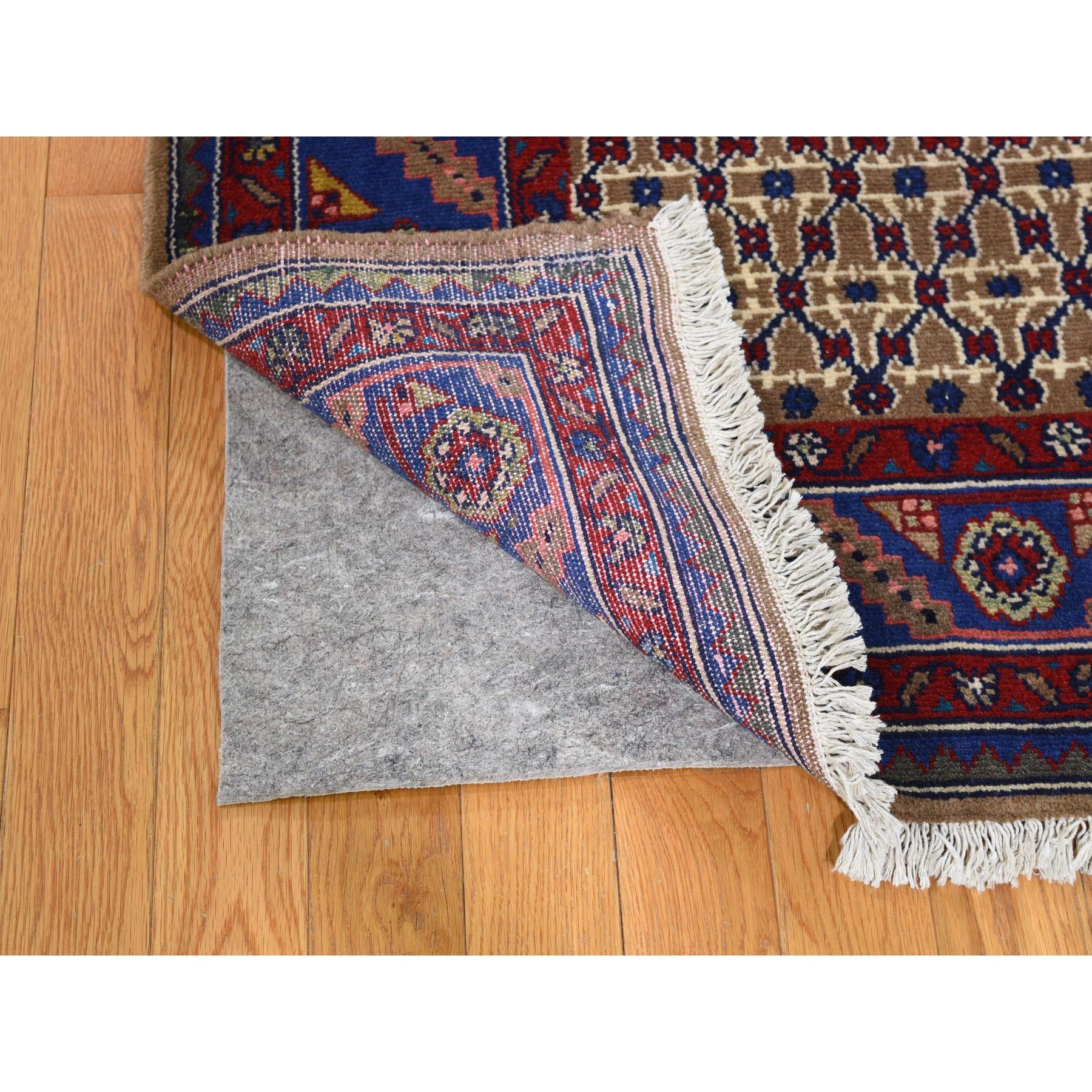 Beige Persian Camel Hair Serab Pure Wool Hand Knotted Oriental Rug In Good Condition In Carlstadt, NJ