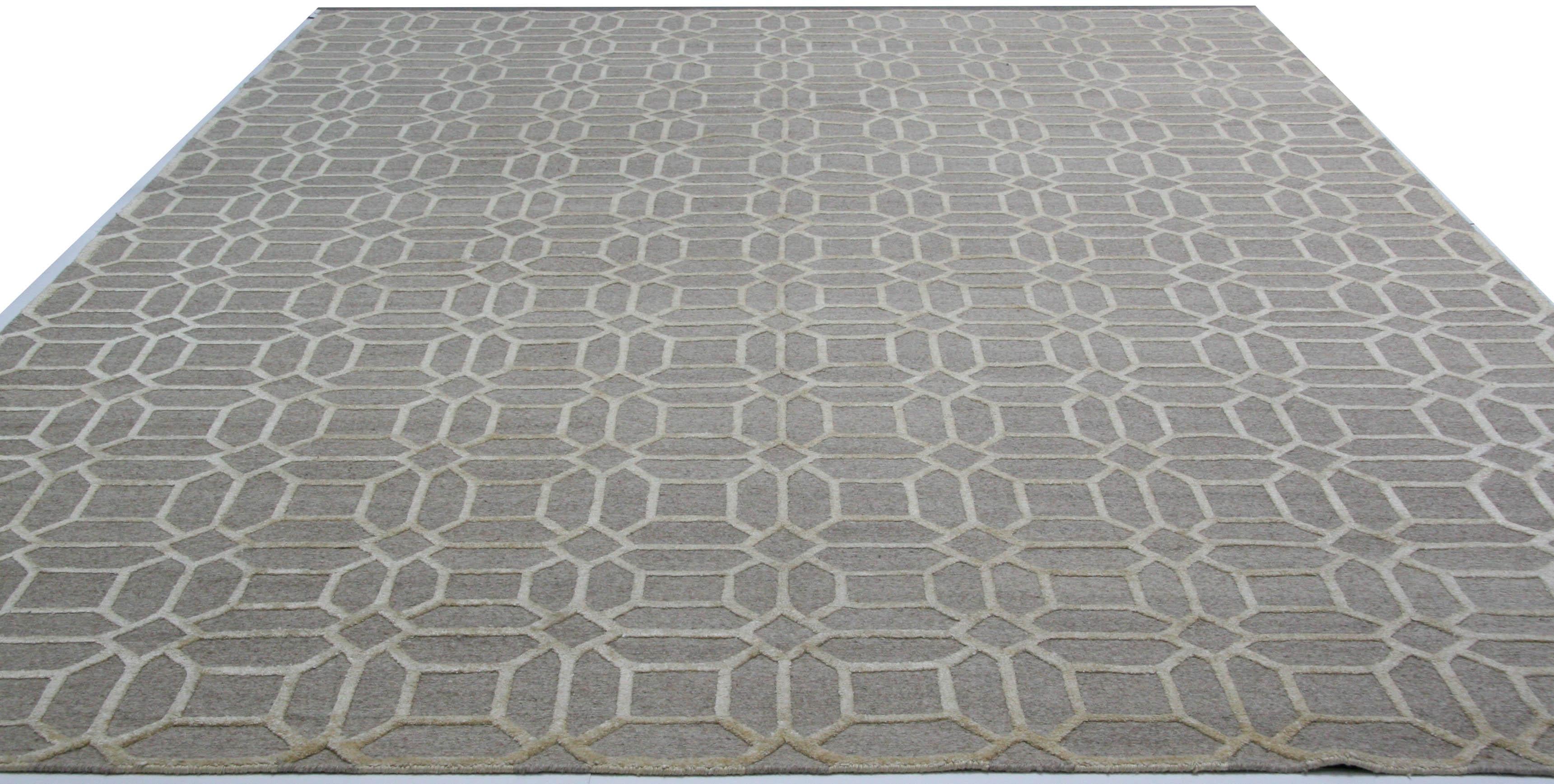Hand-Knotted Beige Octagons Pattern Rug For Sale
