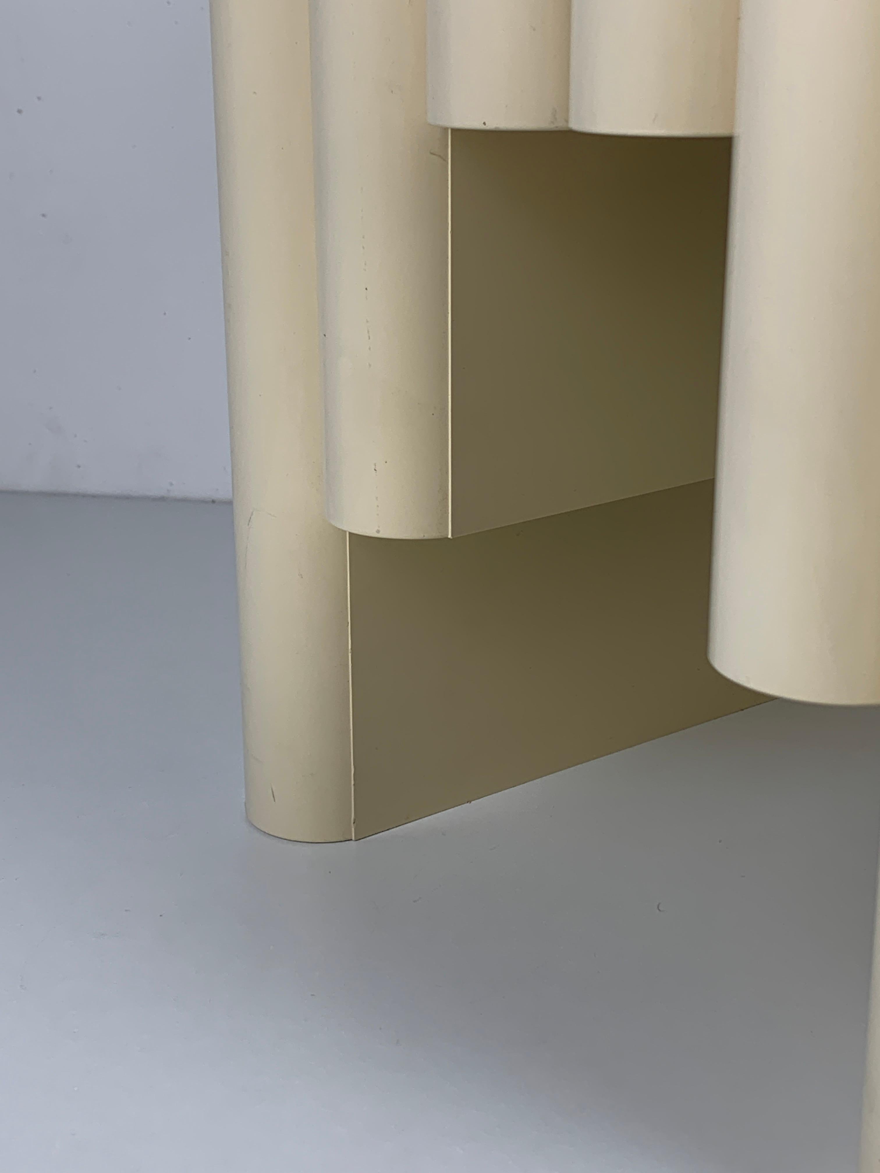 Plastic Beige off white Magazine Rack by Giotto Stoppino for Kartell, Italy, 1970s For Sale