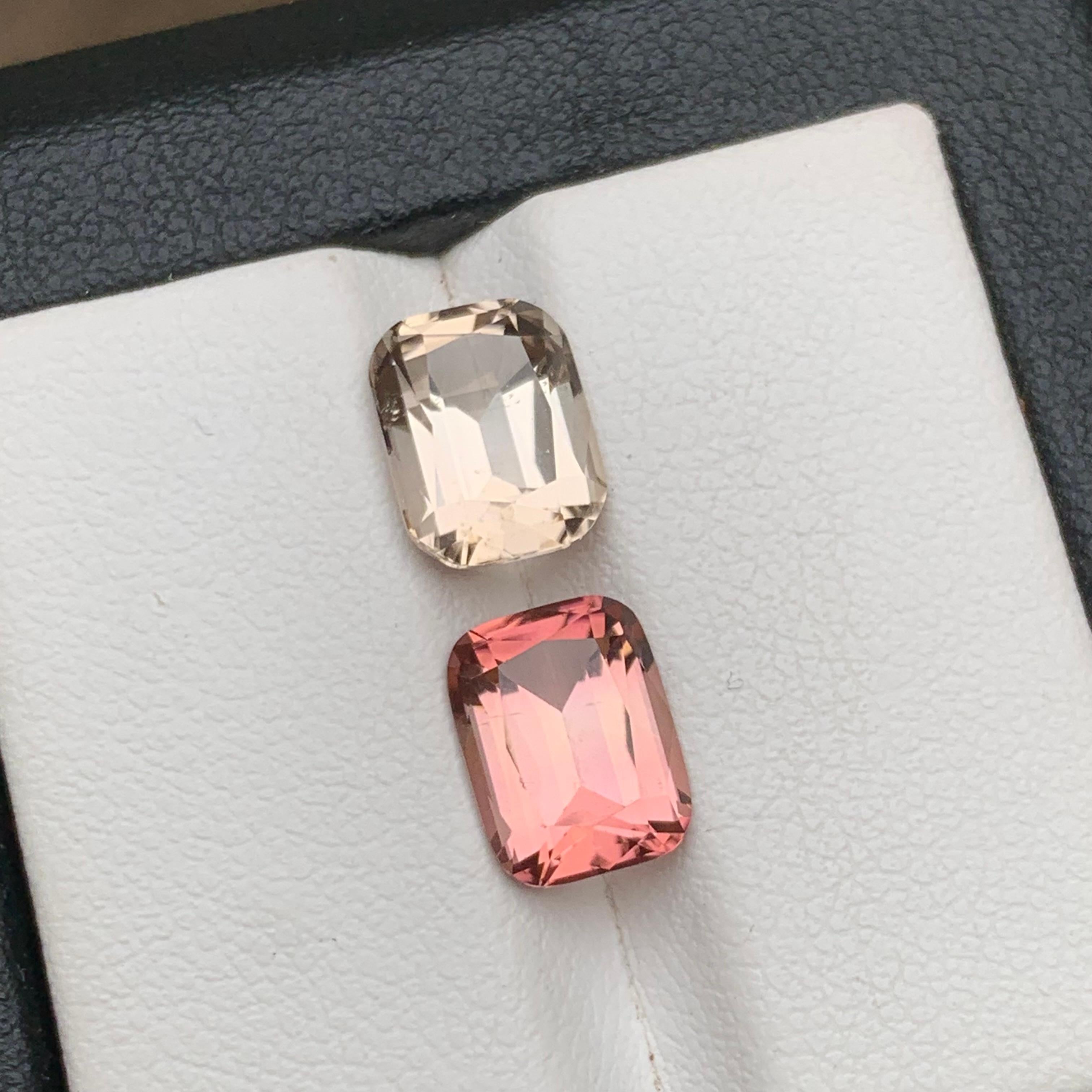 Beige & Peachy Pink Natural Tourmaline Loose Gemstone Reverse Pair 5 Ct Cushion en vente 6