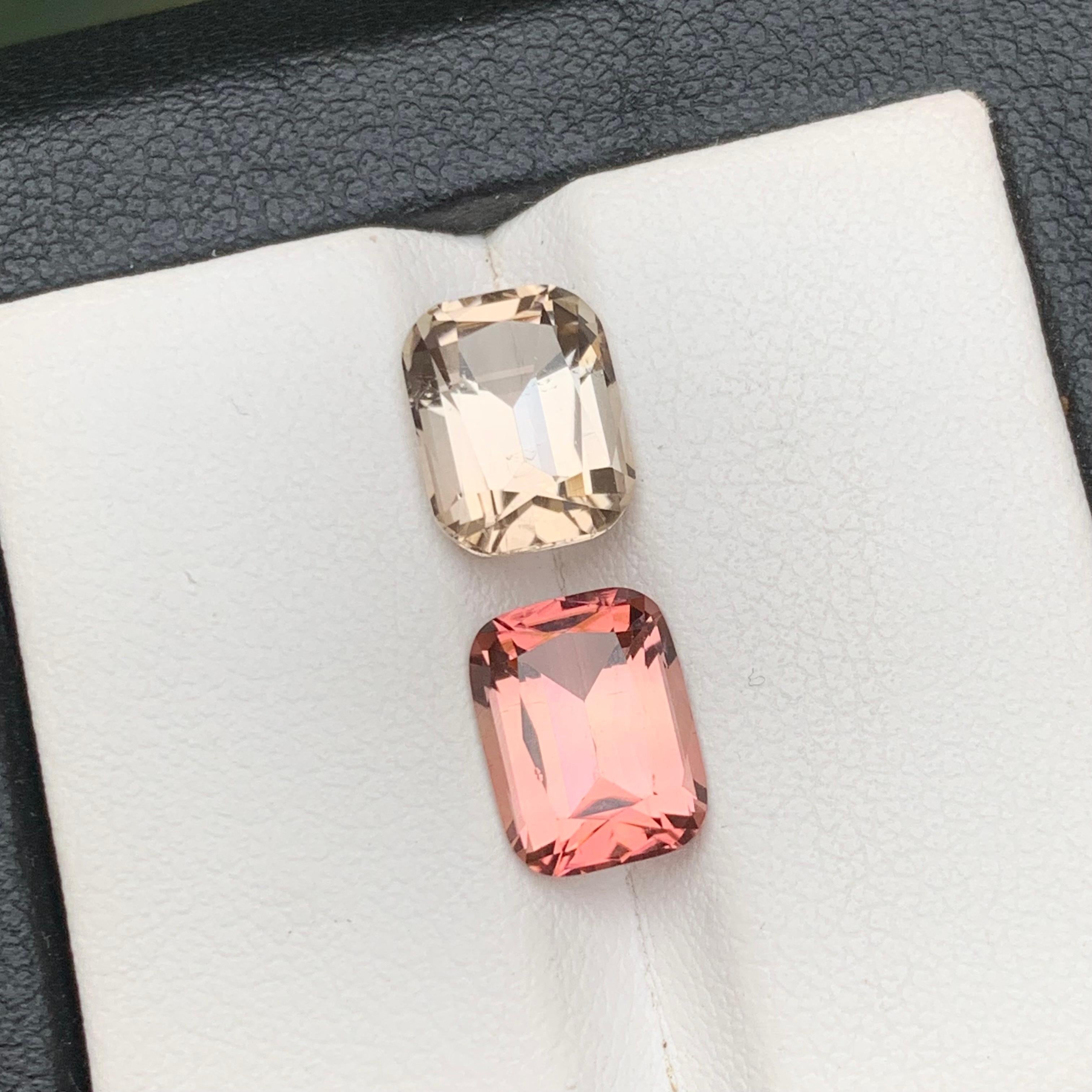 Beige & Peachy Pink Natural Tourmaline Loose Gemstone Reverse Pair 5 Ct Cushion Neuf - En vente à Peshawar, PK