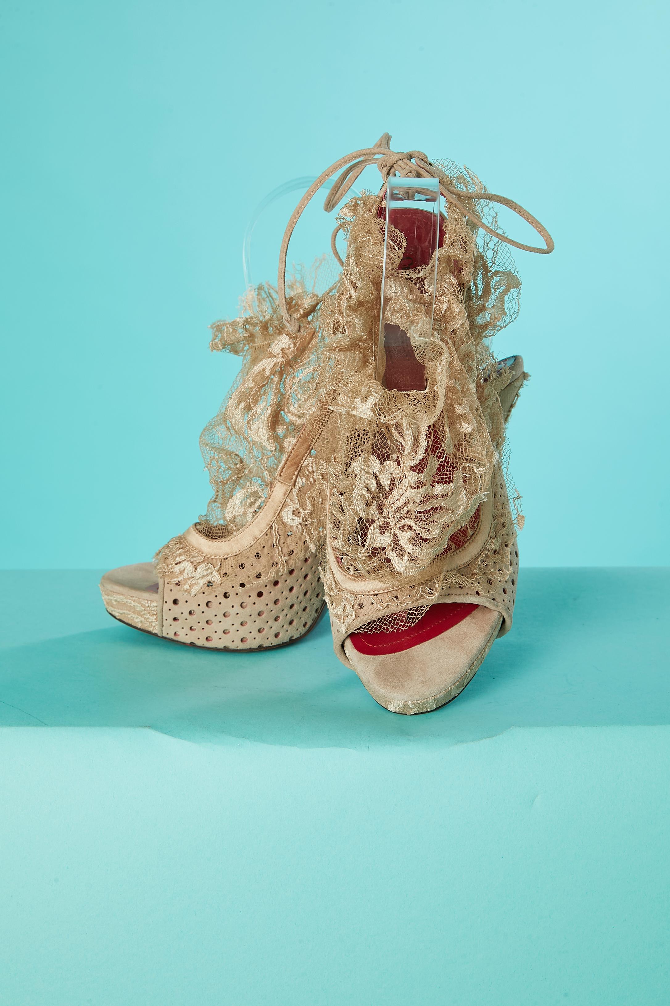 Beige perforated suede and lace open-toe sandals  Cesare Piaciotti  For Sale 1