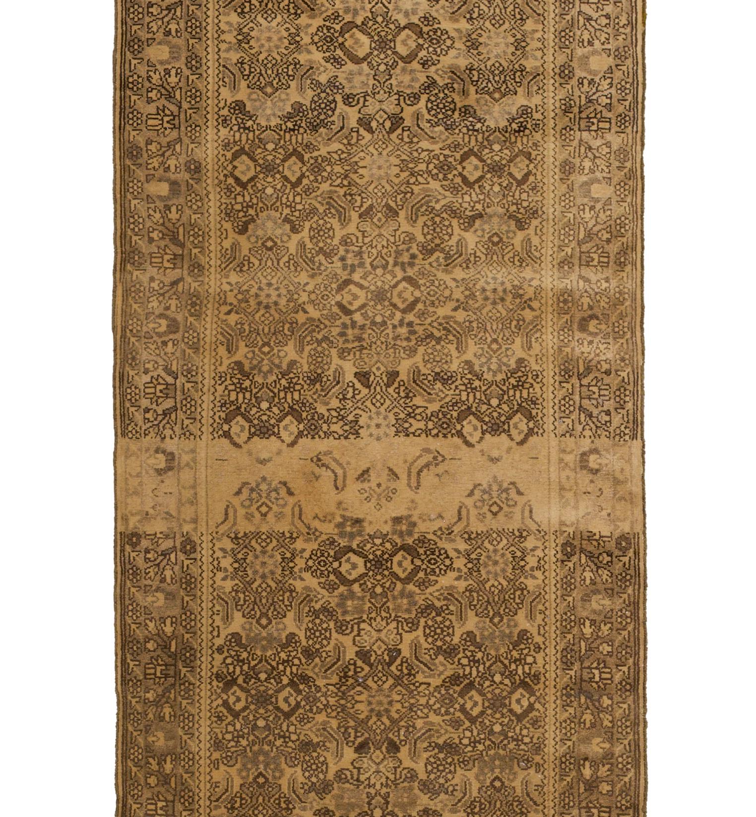 Beige Persian Wool Hand Knotted Runner 3 ft x 10 ft , Khaki Garden Tapestry Excellent état - En vente à Dallas, TX