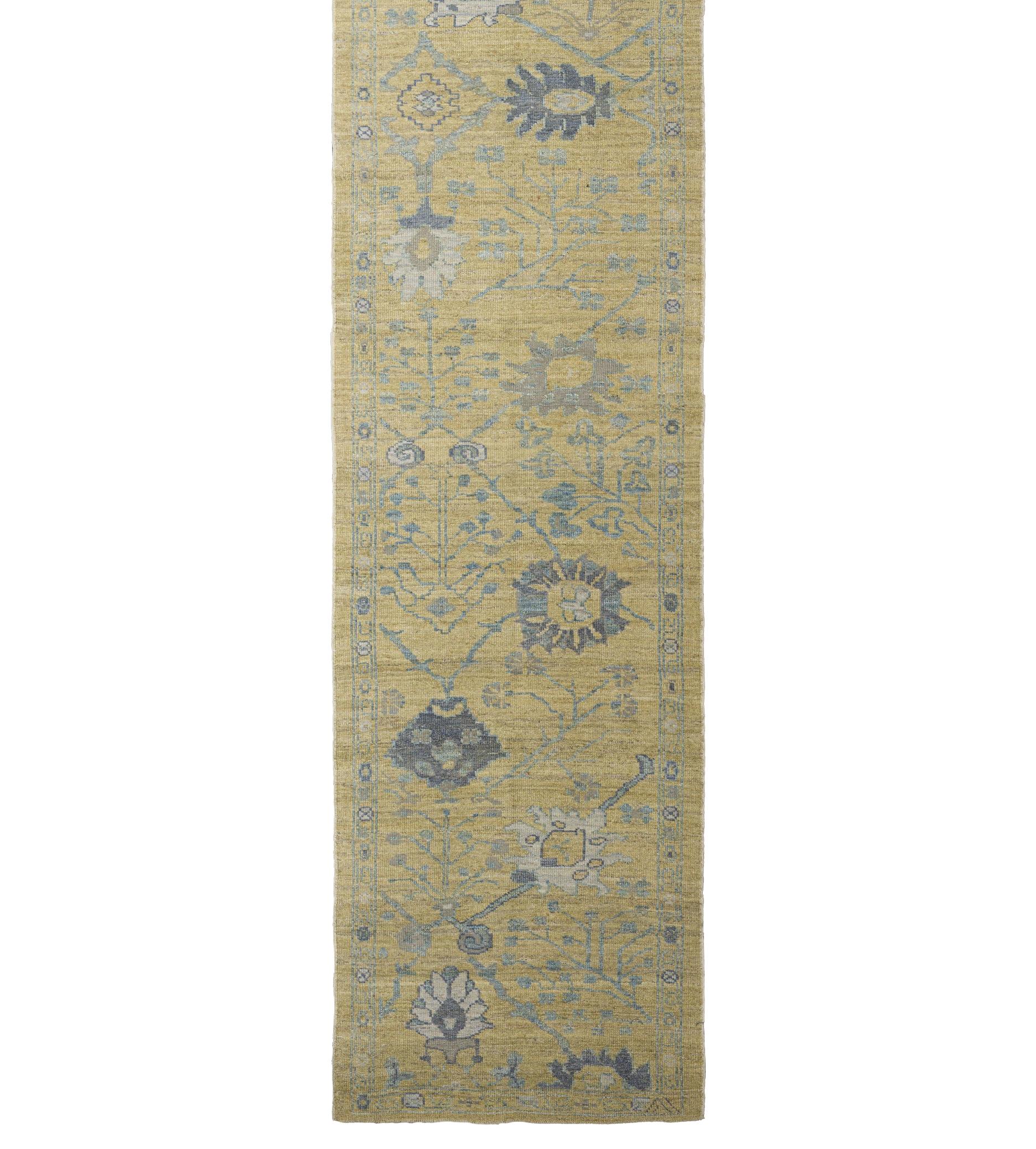 Tessuto a mano Runner beige in lana persiana annodata a mano 3 ft x 18 ft , Gallery per il corridoio in vendita