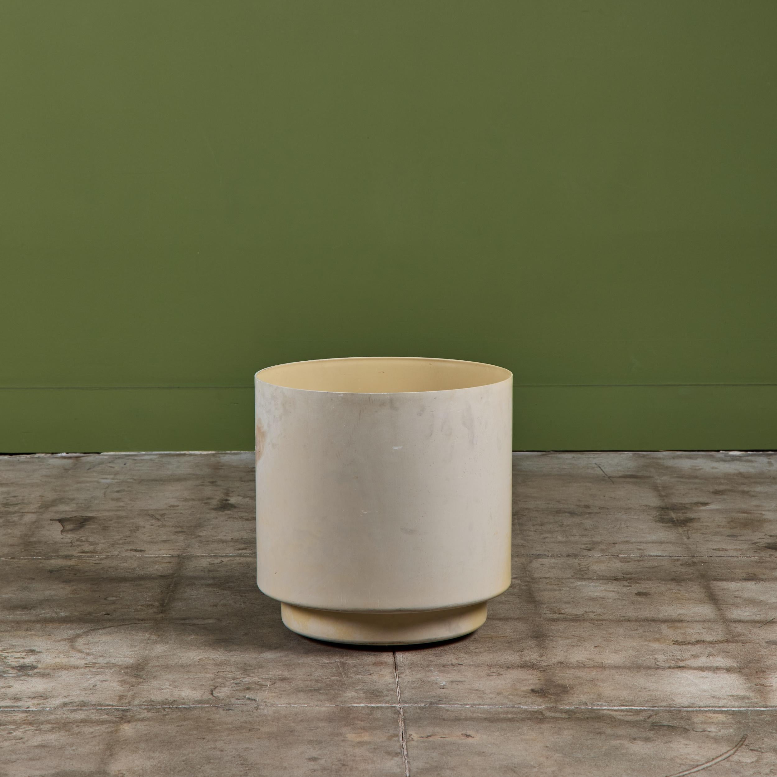 Fioriera beige di Anna Castelli Ferrieri per Kartell In condizioni buone in vendita a Los Angeles, CA