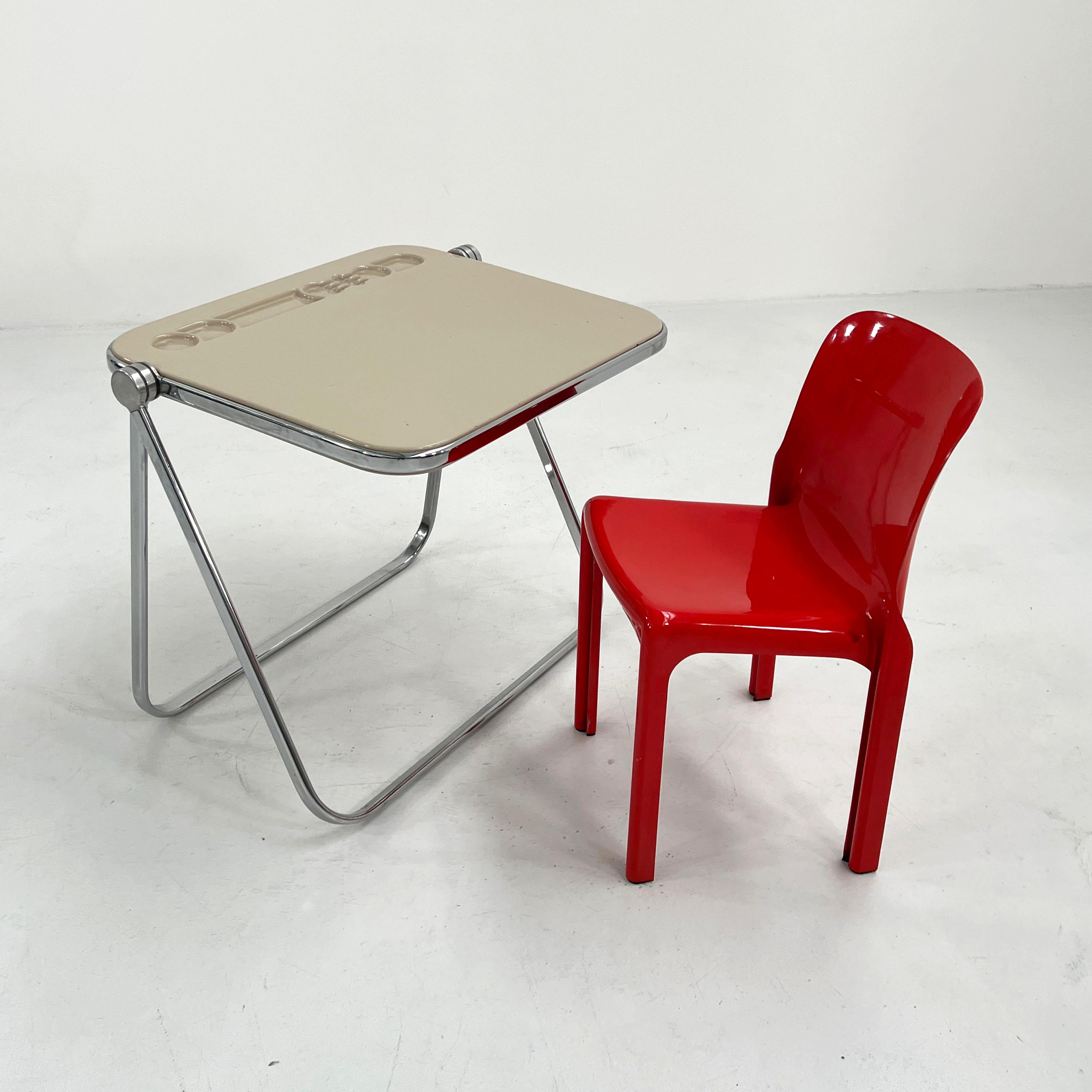 Beige Platone Folding Desk by Giancarlo Piretti for Anonima Castelli, 1970s In Good Condition In Ixelles, Bruxelles