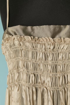 Top beige a pieghe in seta e chiffon BB INITIAL