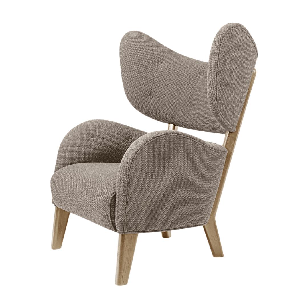 Beige raf simons vidar 3 natural oak my own chair lounge chair by Lassen.
Dimensions: W 88 x D 83 x H 102 cm 
Materials: Textile

Flemming Lassen's iconic armchair from 1938 was originally only made in a single edition. First, the then