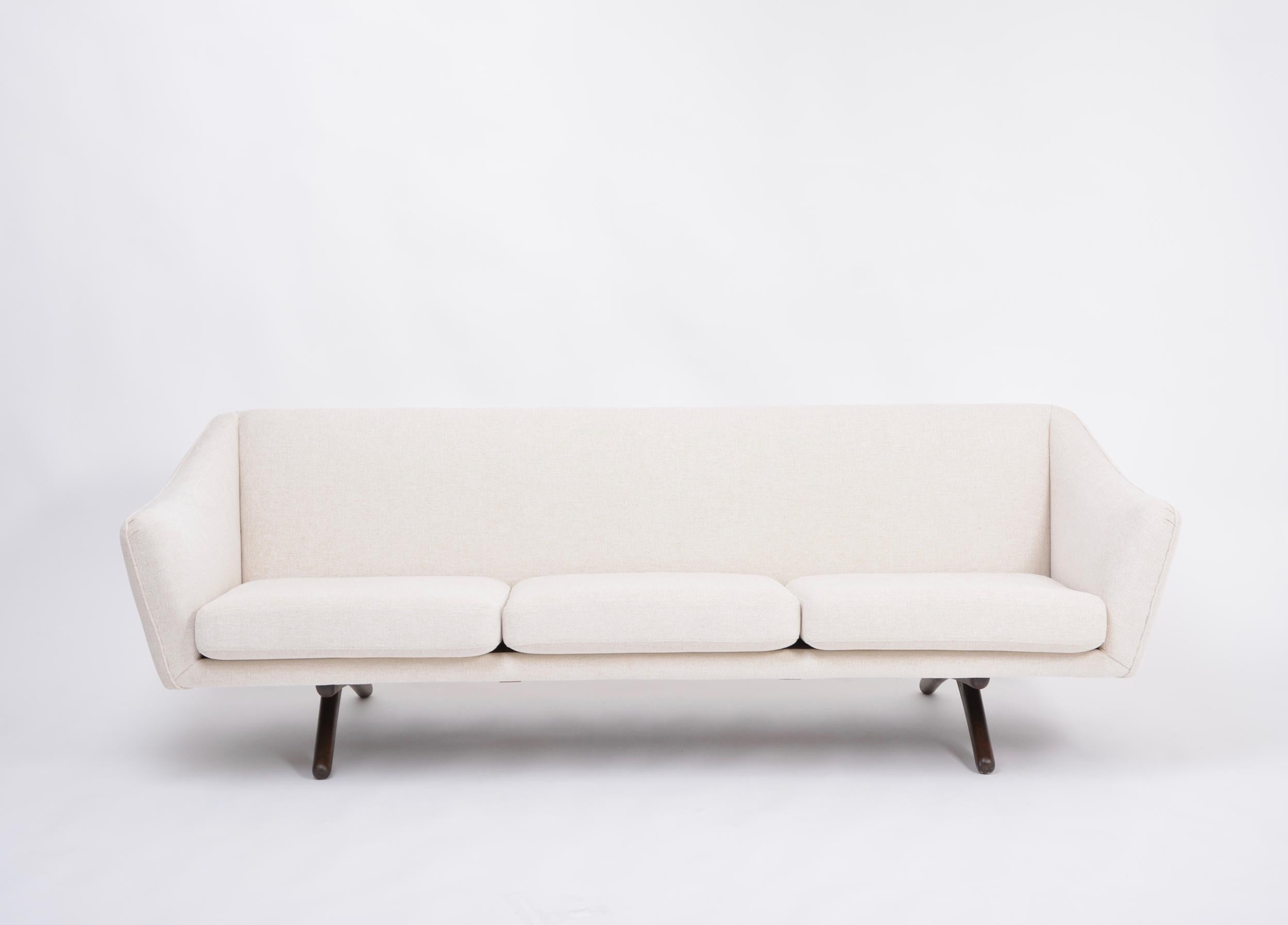 Mid-Century Modern Beige Reupholstered Danish Midcentury Sofa Model ML140 by Illum Wikkelsø