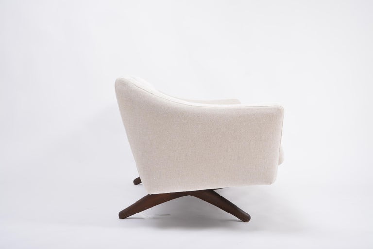 Fabric Beige Reupholstered Danish Midcentury Sofa Model ML140 by Illum Wikkelsø For Sale
