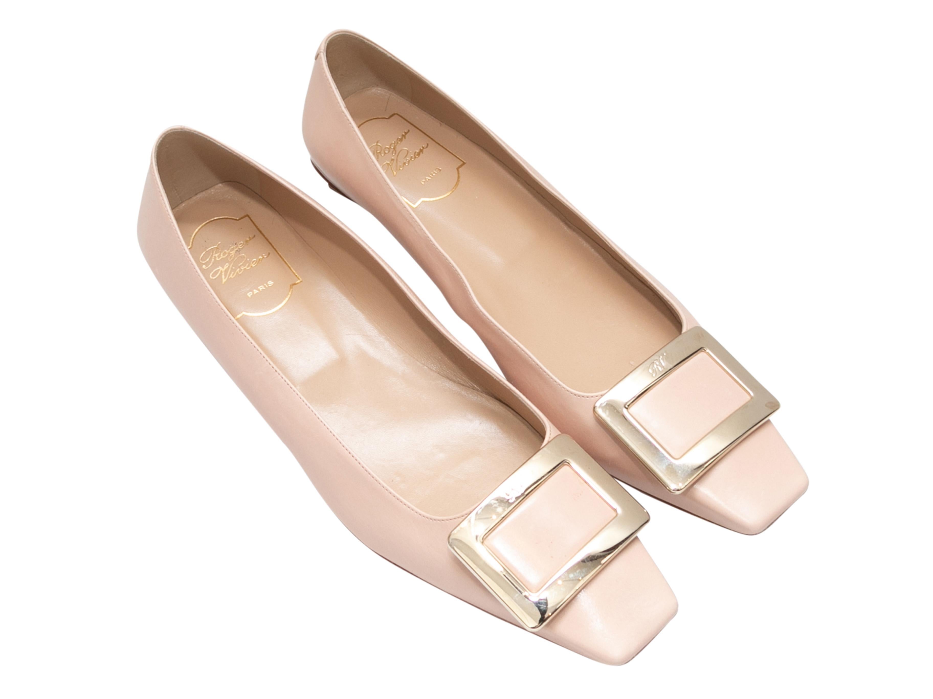 Beige patent leather square-toe Belle ballet flats by Roger Vivier. Gold-tone buckle accents at tops. 0.75