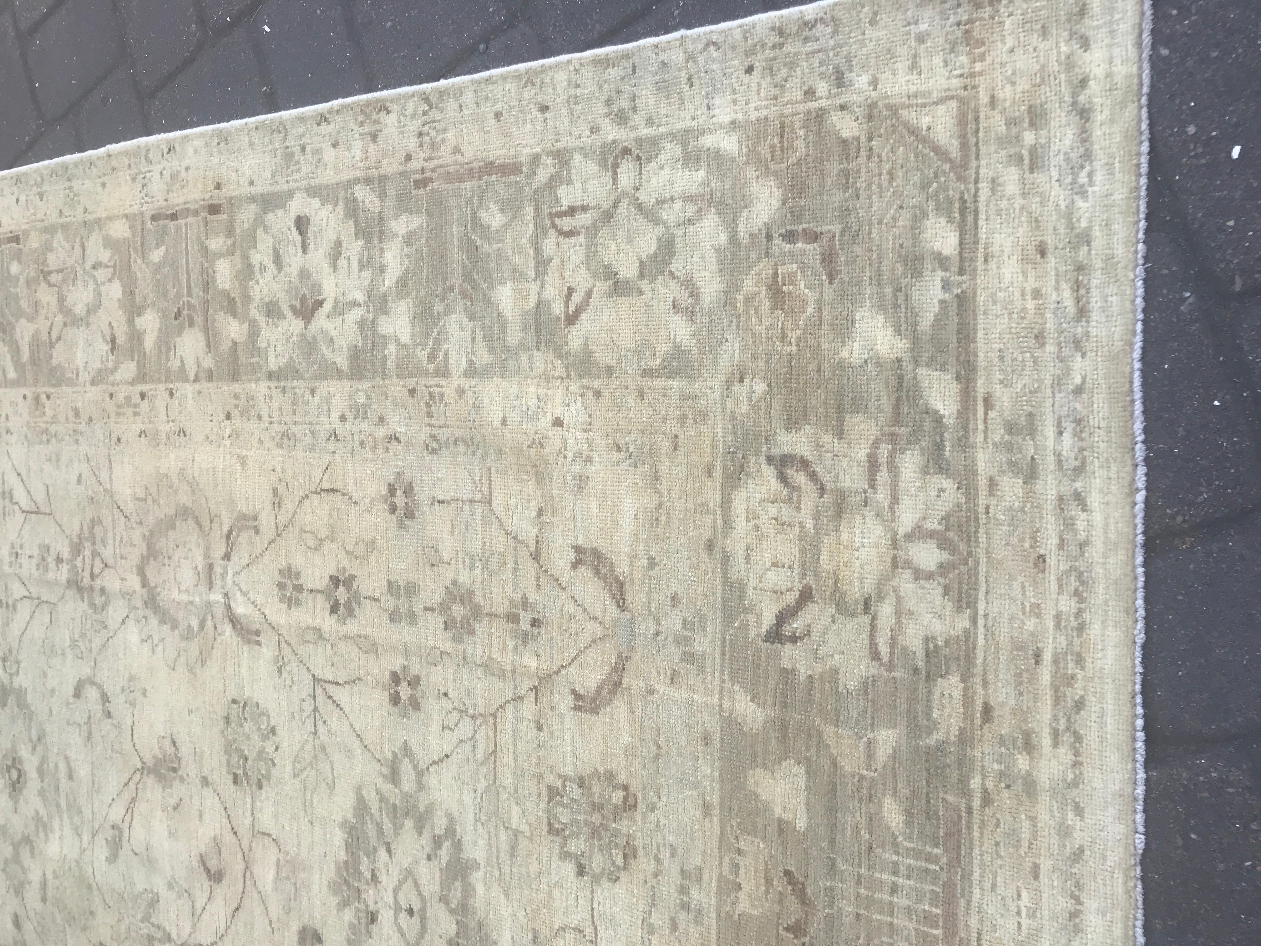 Wool Beige Rug with Traditional Pakistani Design For Sale