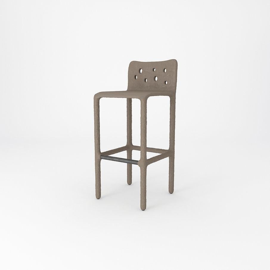 Beigefarbener geformter zeitgenössischer Stuhl von Faina im Angebot 5