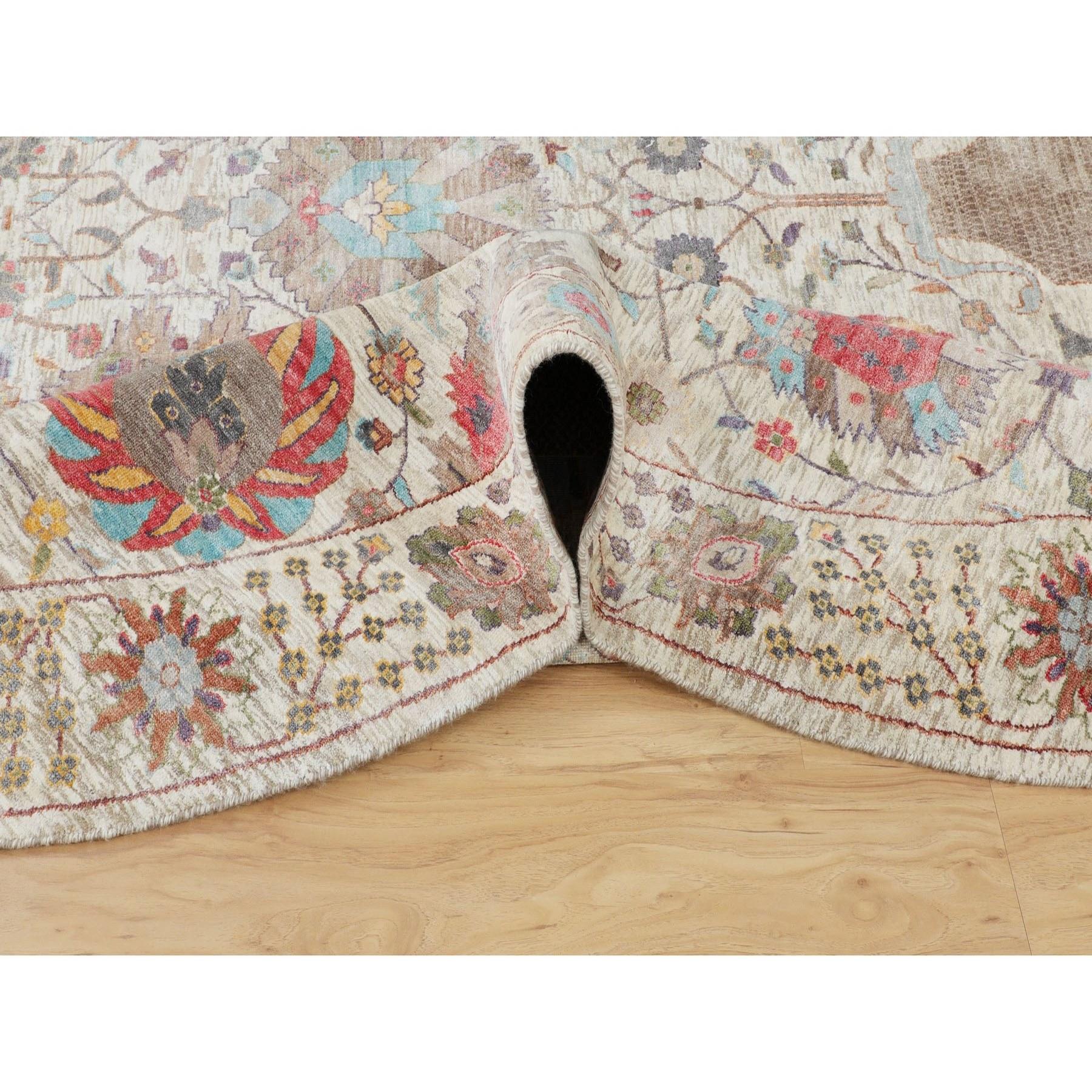 XXI secolo e contemporaneo Tappeto orientale rotondo beige in seta con lana strutturata Tabriz annodato a mano 10' x 10' in vendita