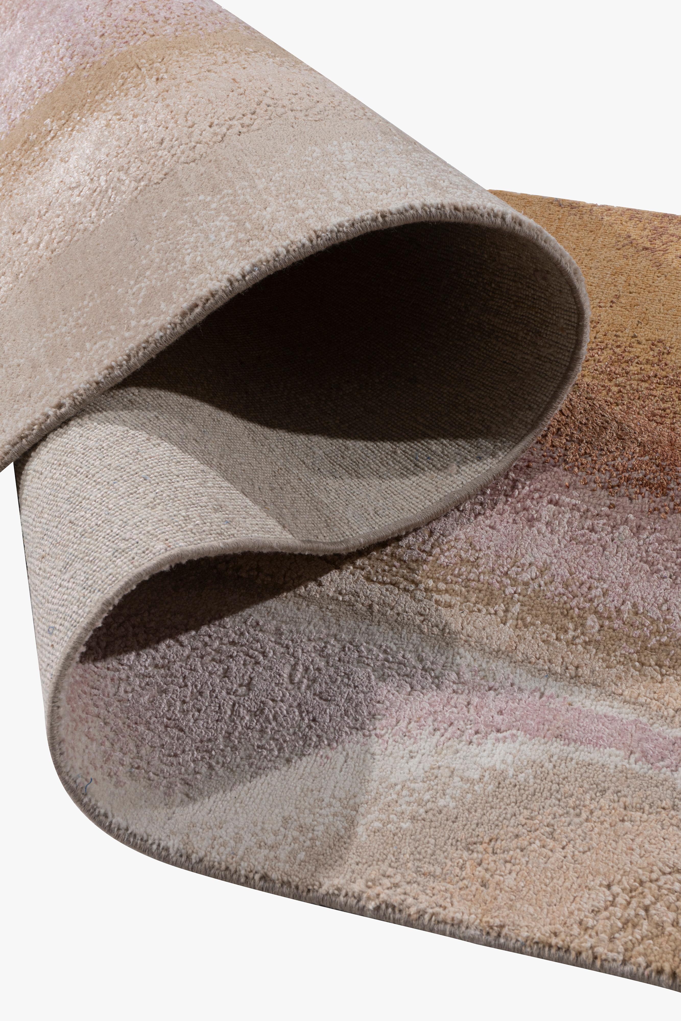 Indiano Runner annodato a mano in lana e seta beige Crema beige in vendita
