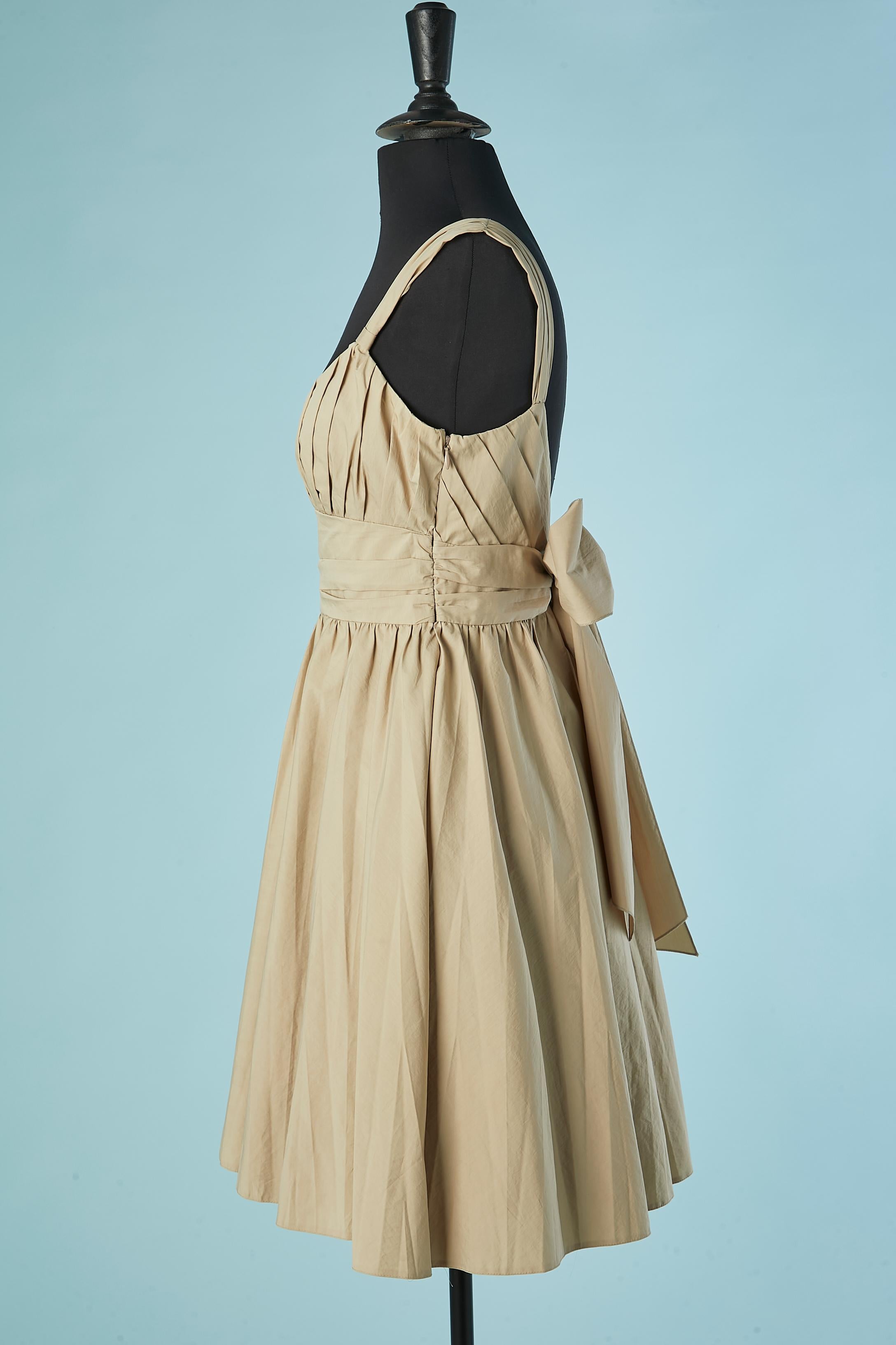 Vestido beige de algodón sin mangas MOSCHINO CHEAP & CHIC en Excelente estado para la venta en Saint-Ouen-Sur-Seine, FR