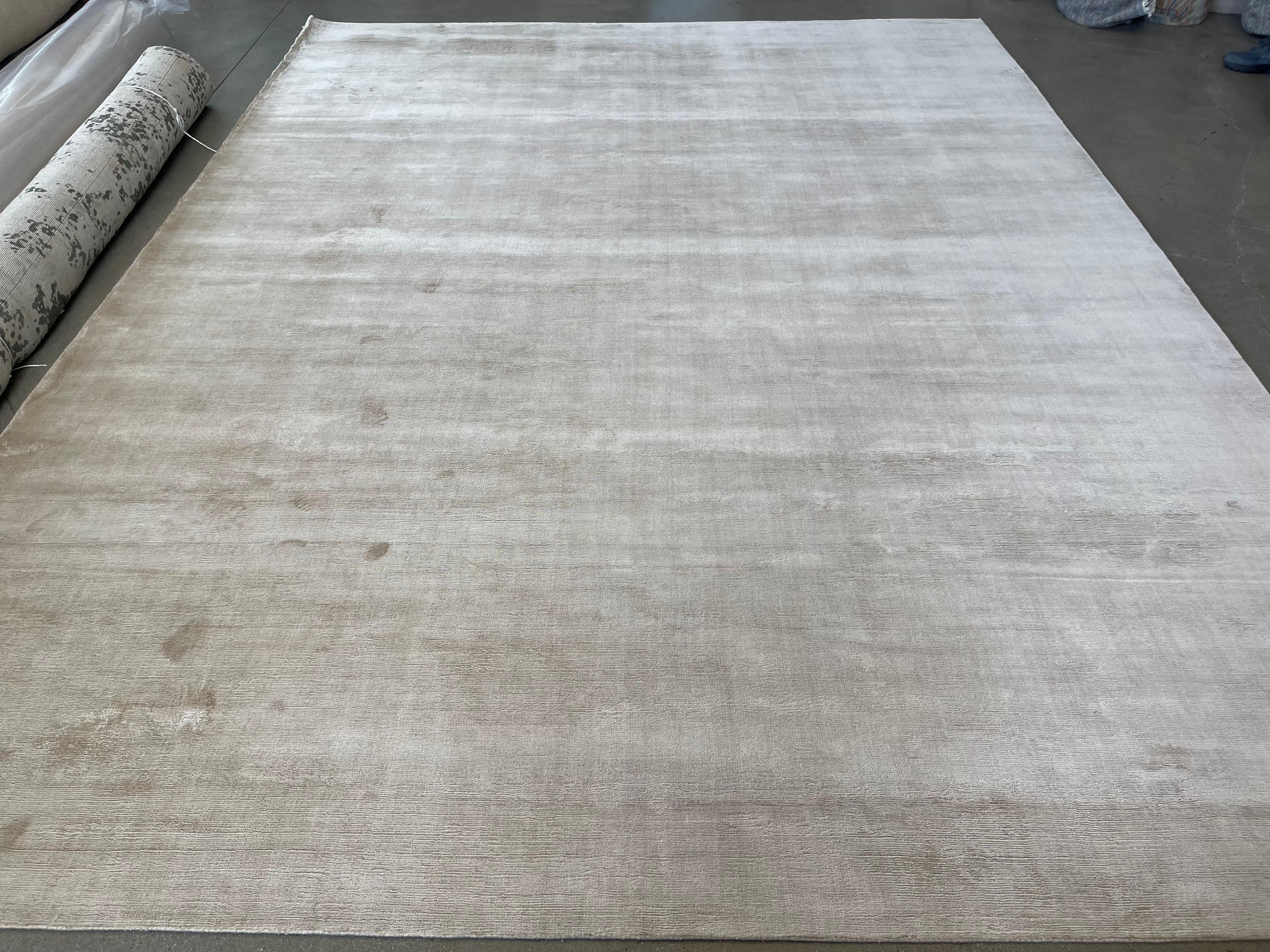 Beige Solid Design Vorleger (Handgewebt) im Angebot