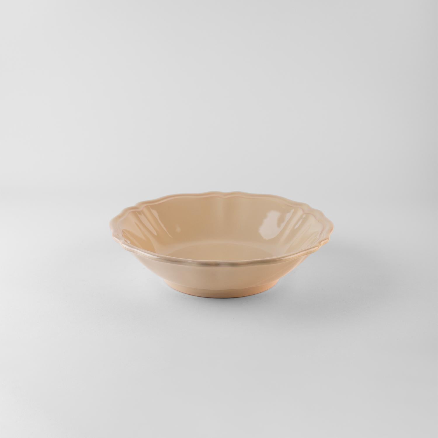 Los platos hondos beige sirven: Sopa, soporte, plato auxiliar para 4. Hecho a mano en Italia 2024 Moderno en venta