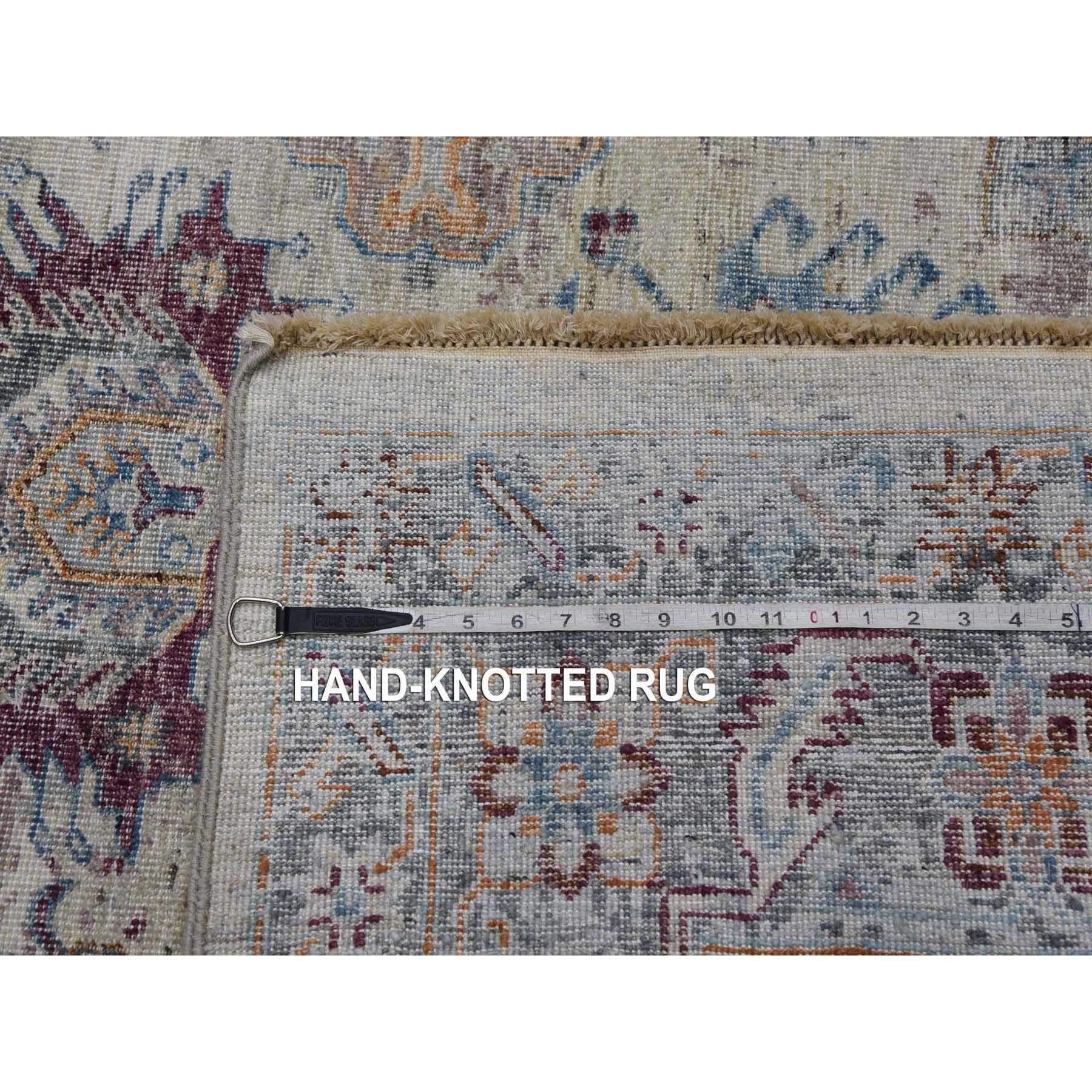 Beige Stein gewaschener handgeknüpfter kaukasischer Teppich mit kaukasischen Gul-Motiven aus reiner Wolle 9'0