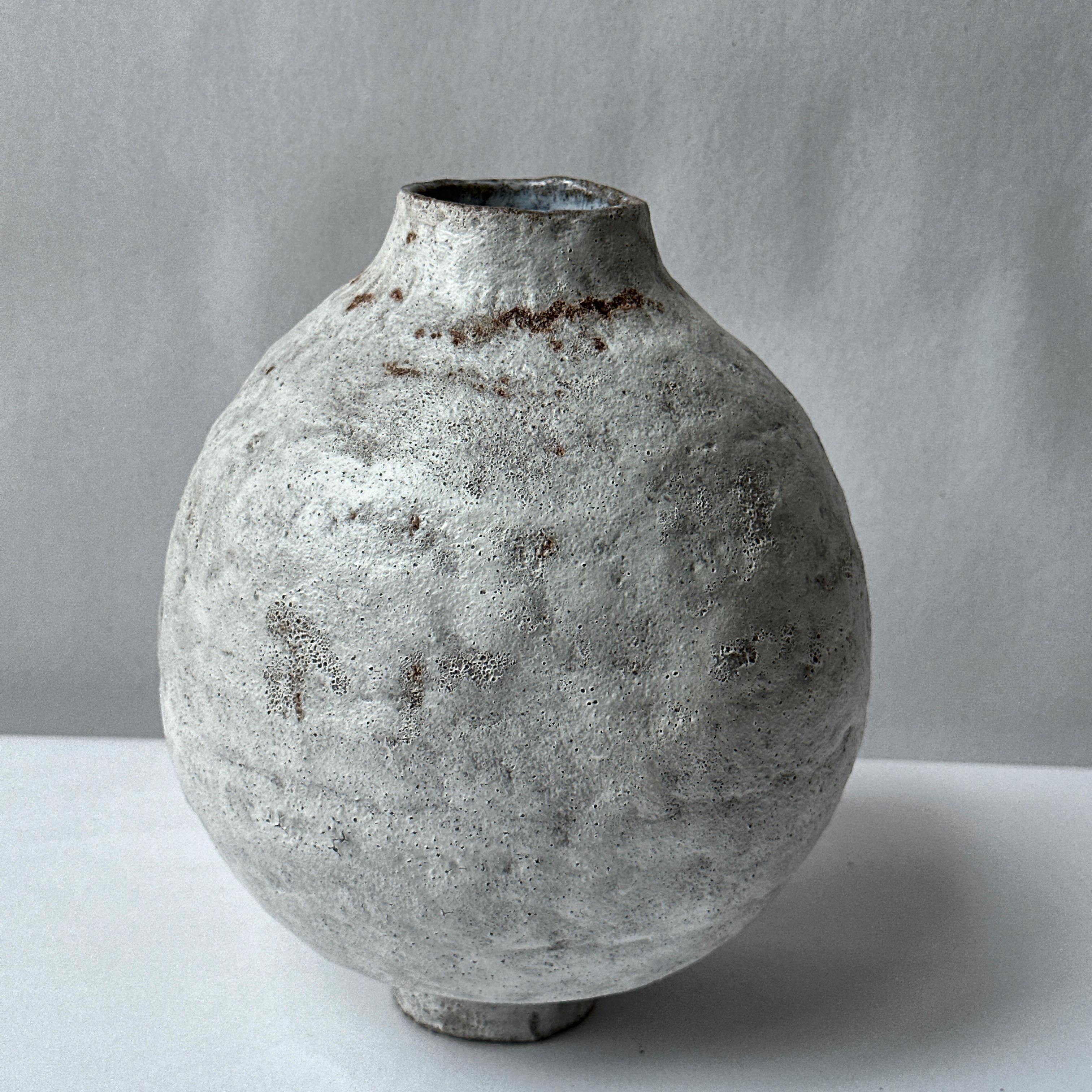 Other Beige Stoneware Coiled Moon Jar by Elena Vasilantonaki For Sale