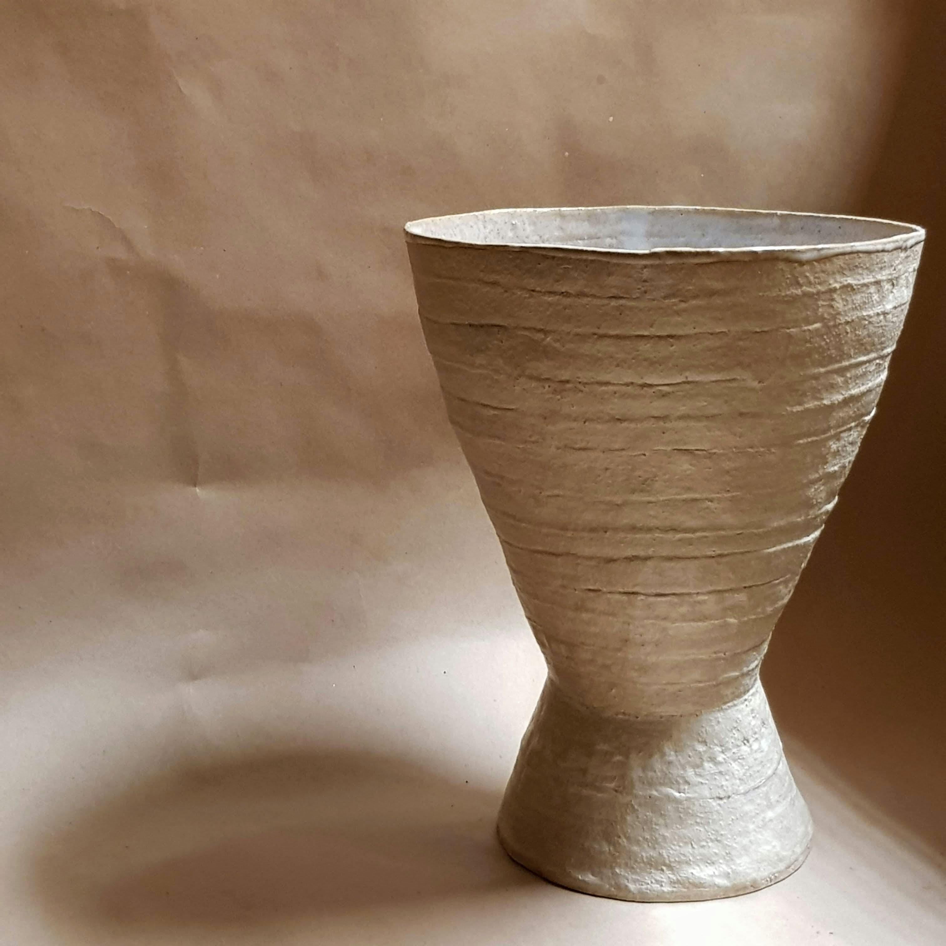 Beige Stoneware Krater Vase by Elena Vasilantonaki For Sale 2