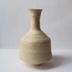 Jarrón Lekythos de gres beige de Elena Vasilantonaki