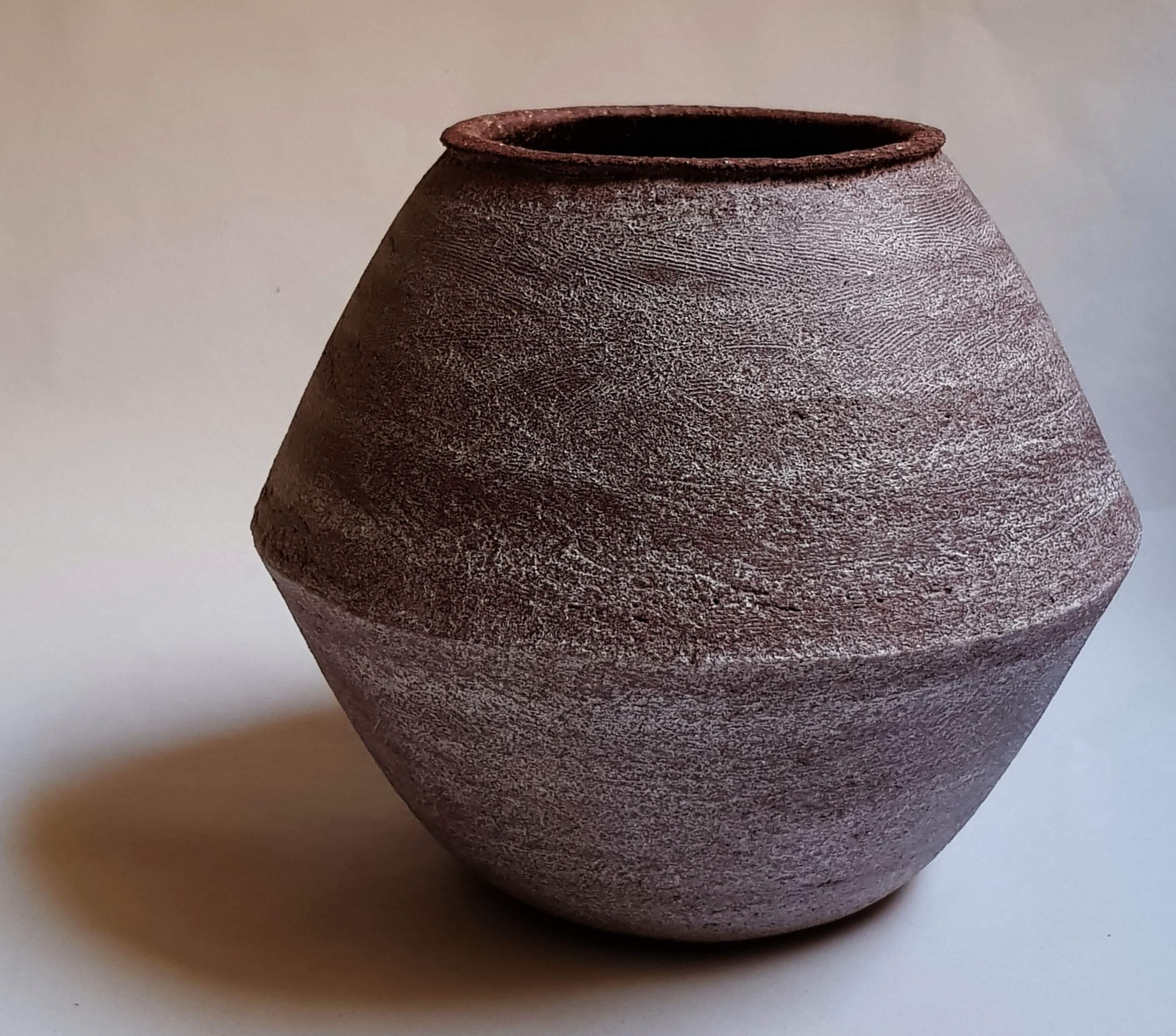 Greek Beige Stoneware Sfondyli I Vase by Elena Vasilantonaki For Sale