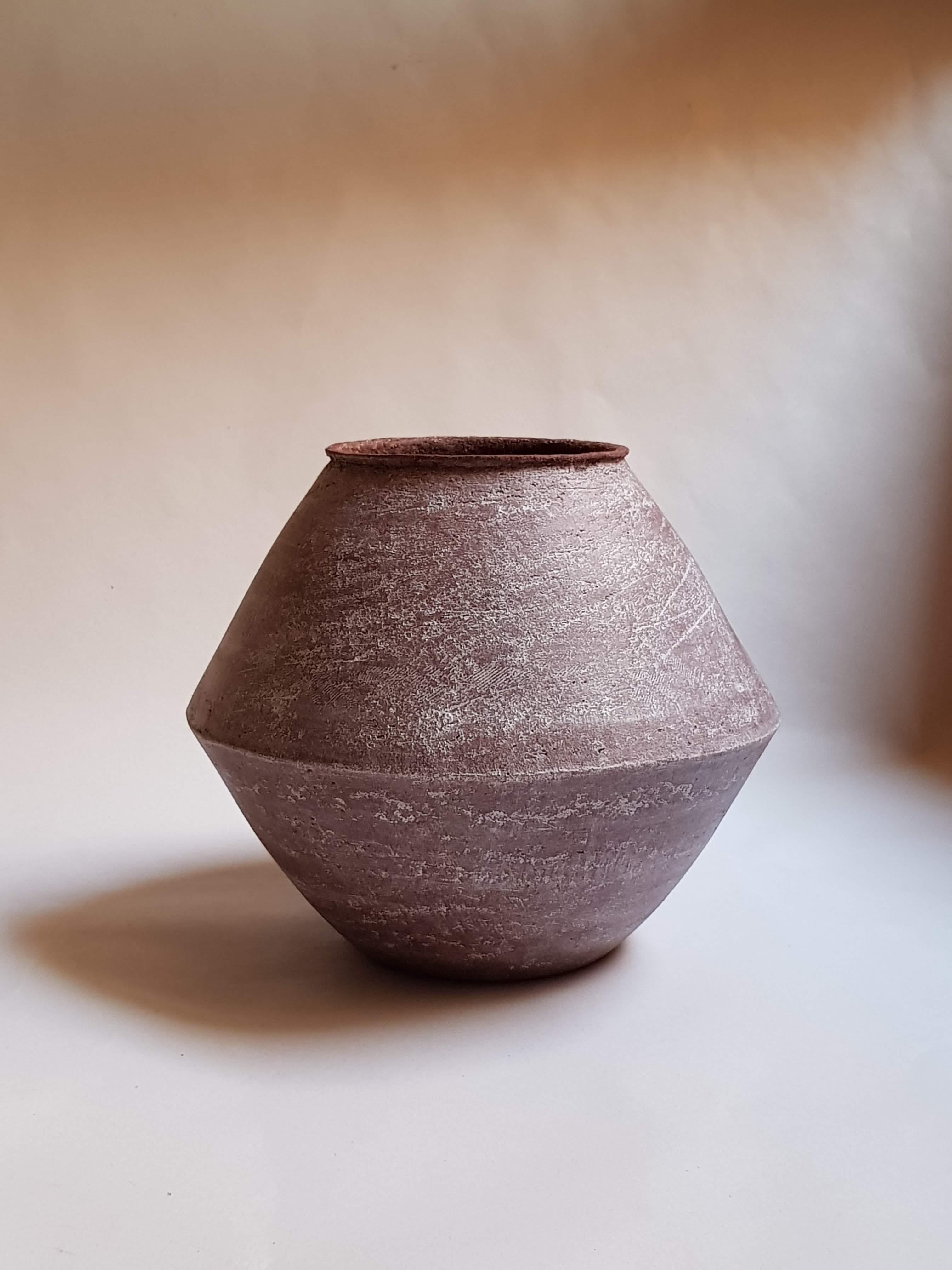 Contemporary Beige Stoneware Sfondyli I Vase by Elena Vasilantonaki For Sale
