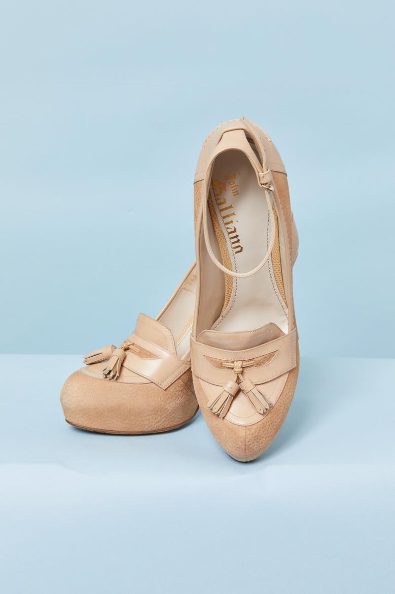 Mocassino a spillo in pelle e camoscio beige con cavigliera JOHN GALLIANO In condizioni ottime in vendita a Saint-Ouen-Sur-Seine, FR