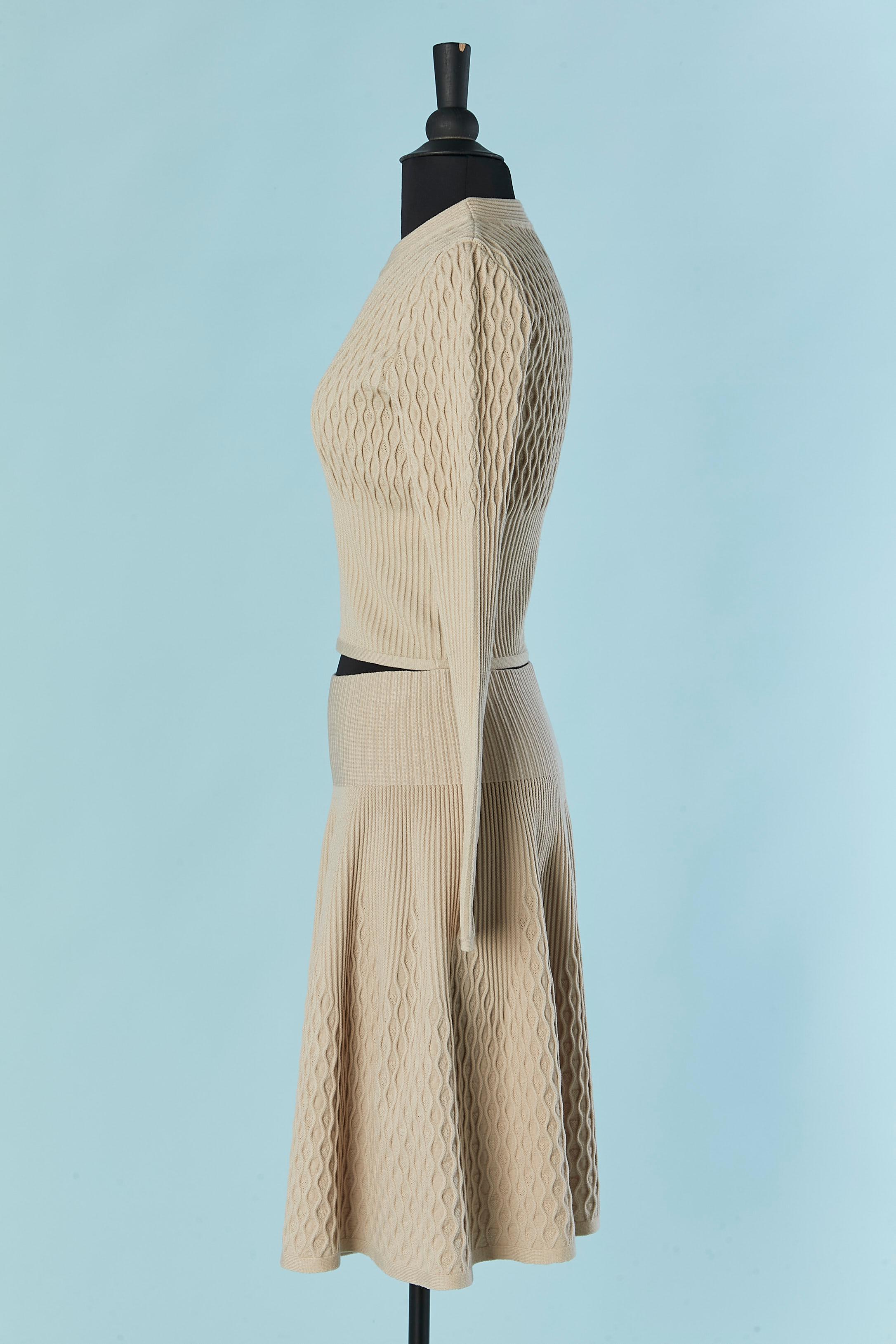 Donna Maglione e gonna jacquard beige ALAIA in vendita
