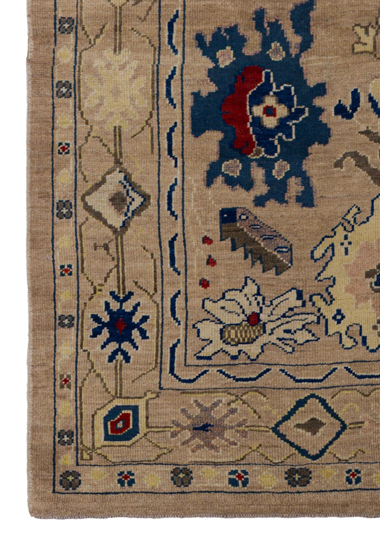 Beige Tan Hand Knotted Rug 5 ft 4 in x 6 ft 10 in, Raumgröße für Wohnzimmer (Persisch) im Angebot