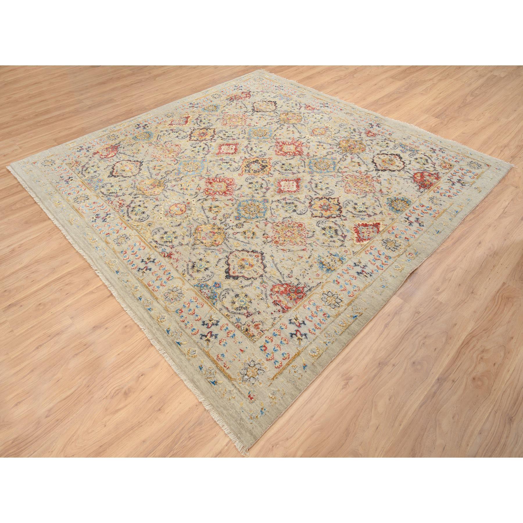 Handgeknüpfter Teppich aus Wolle und Seide in Beige, THE SUNset ROSETTES, weiche Farben, 8'0